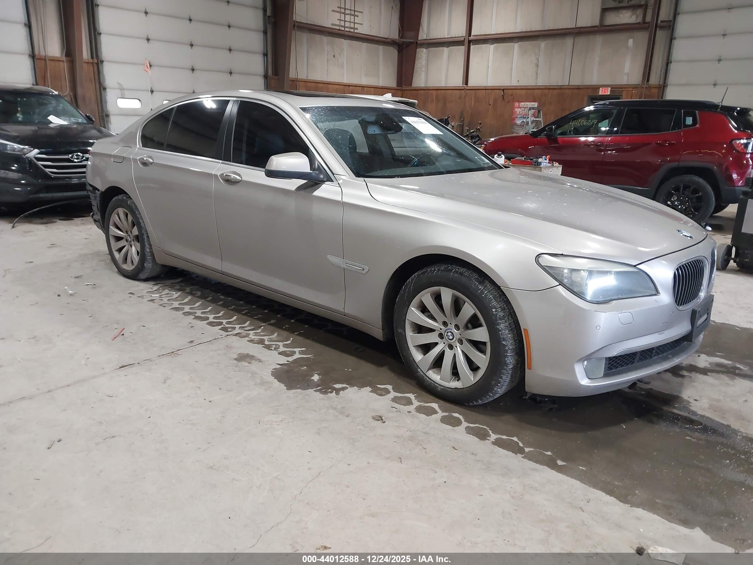 2009 Bmw 750i   Gray vin: WBAKA83579CY33833
