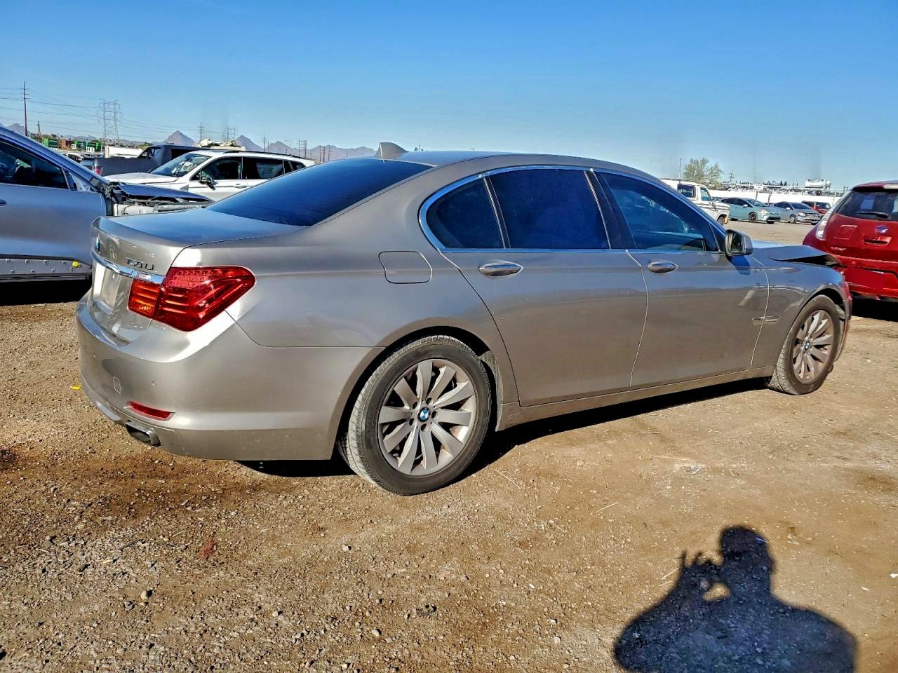 2009 Bmw 750 I Silver vin: WBAKA83599CY34997