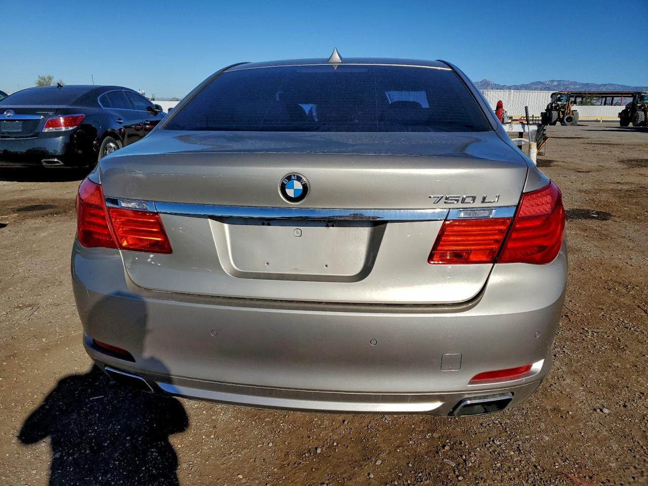2009 Bmw 750 I Silver vin: WBAKA83599CY34997