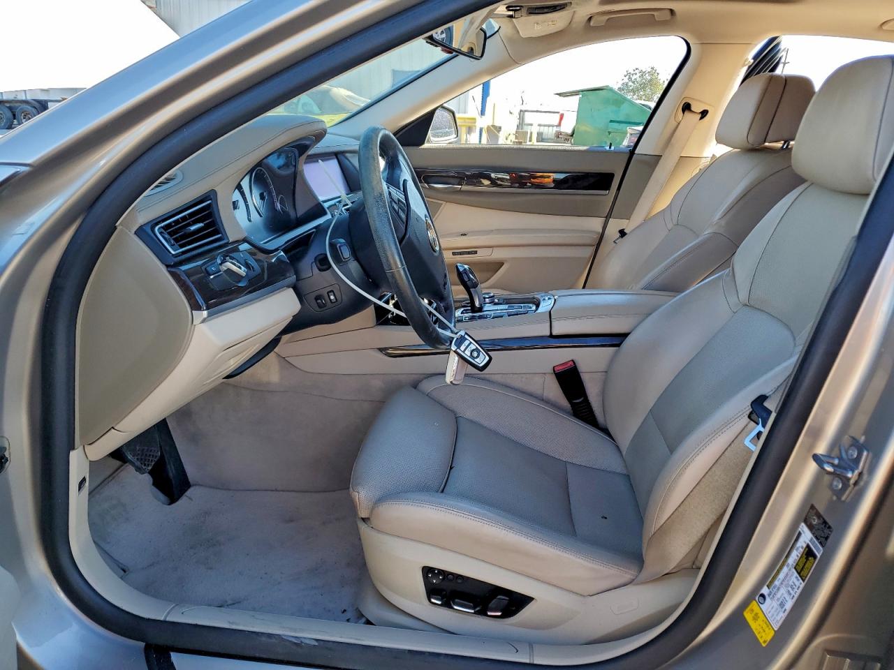 2009 Bmw 750 I Silver vin: WBAKA83599CY34997