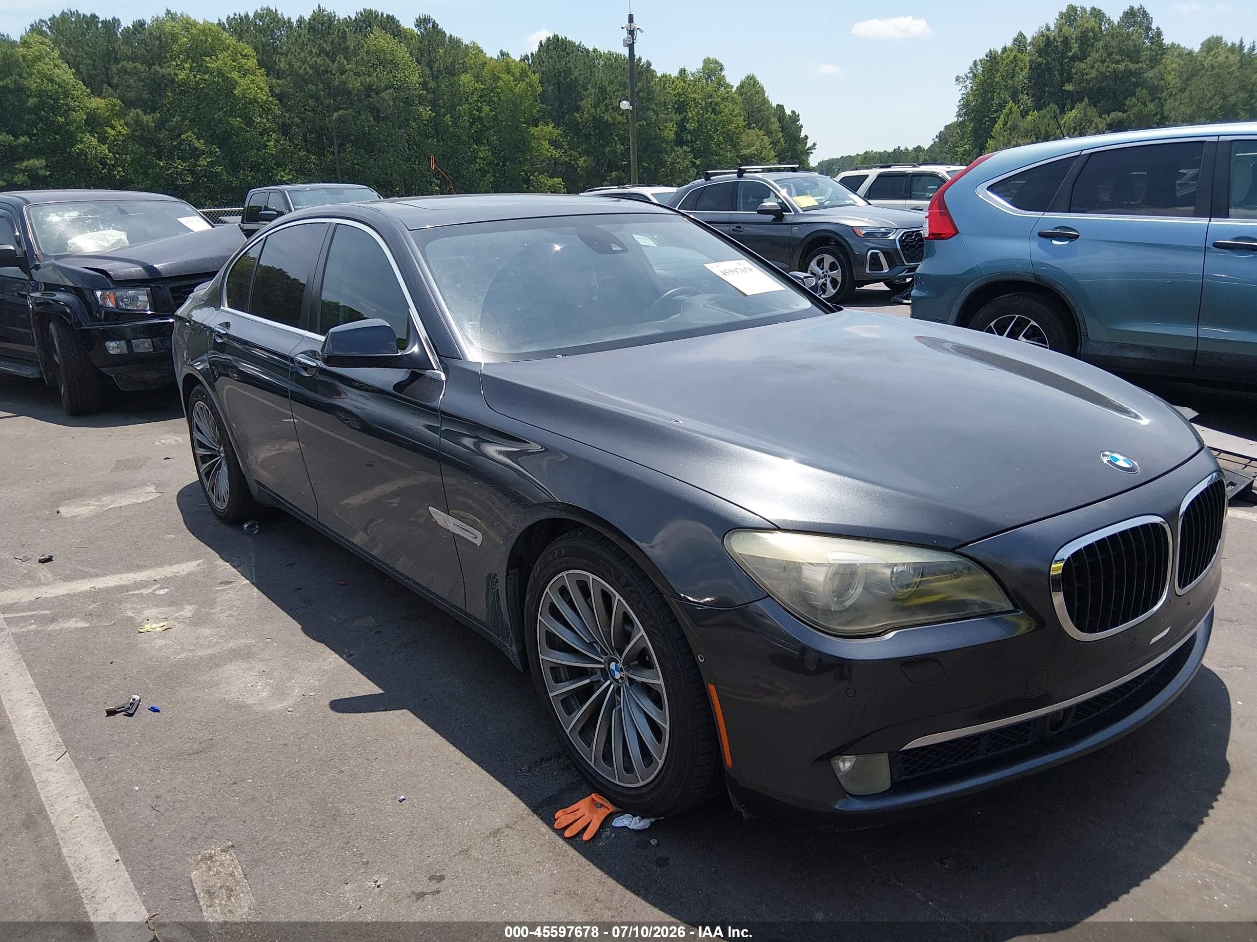 2009 Bmw 750i   Gray vin: WBAKA835X9CY34877
