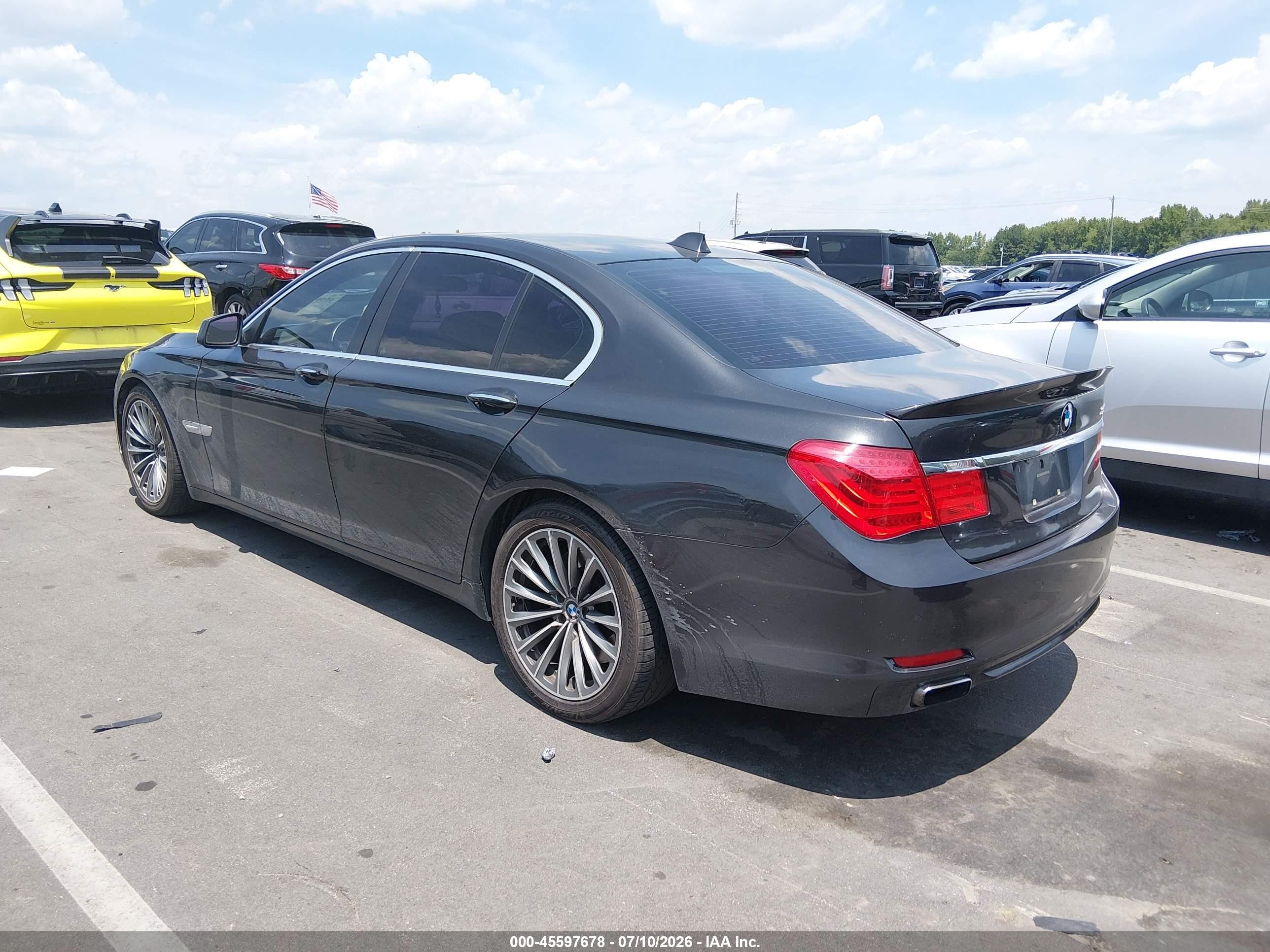 2009 Bmw 750i   Gray vin: WBAKA835X9CY34877