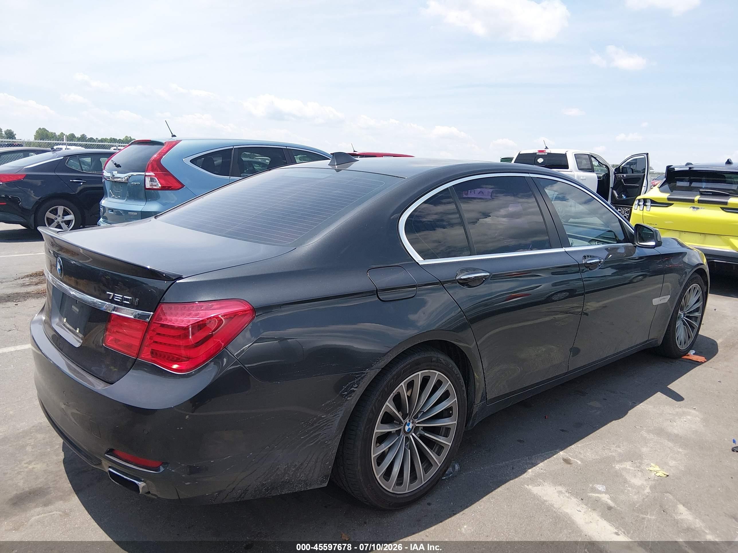 2009 Bmw 750i   Gray vin: WBAKA835X9CY34877