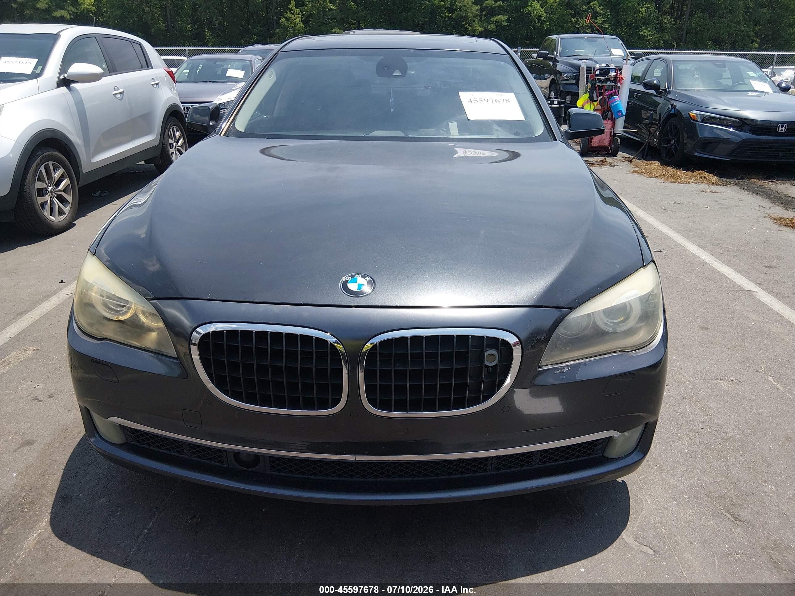 2009 Bmw 750i   Gray vin: WBAKA835X9CY34877
