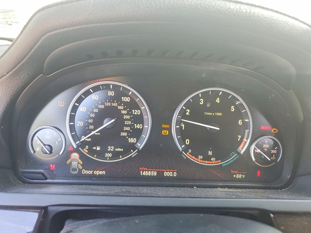 2011 Bmw Alpina B7 Белый vin: WBAKA8C50BCY37115