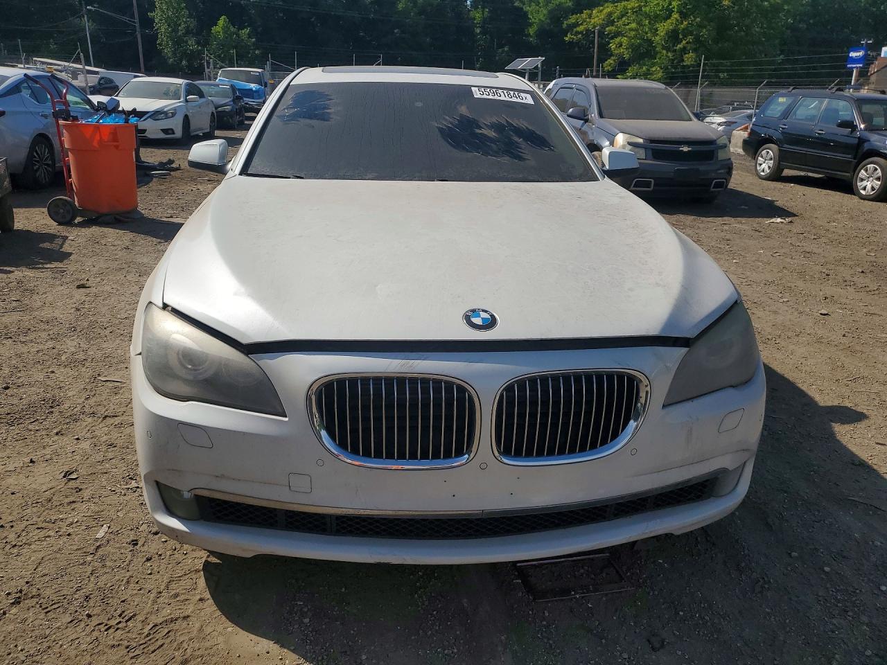 2011 Bmw Alpina B7 Белый vin: WBAKA8C50BCY37115