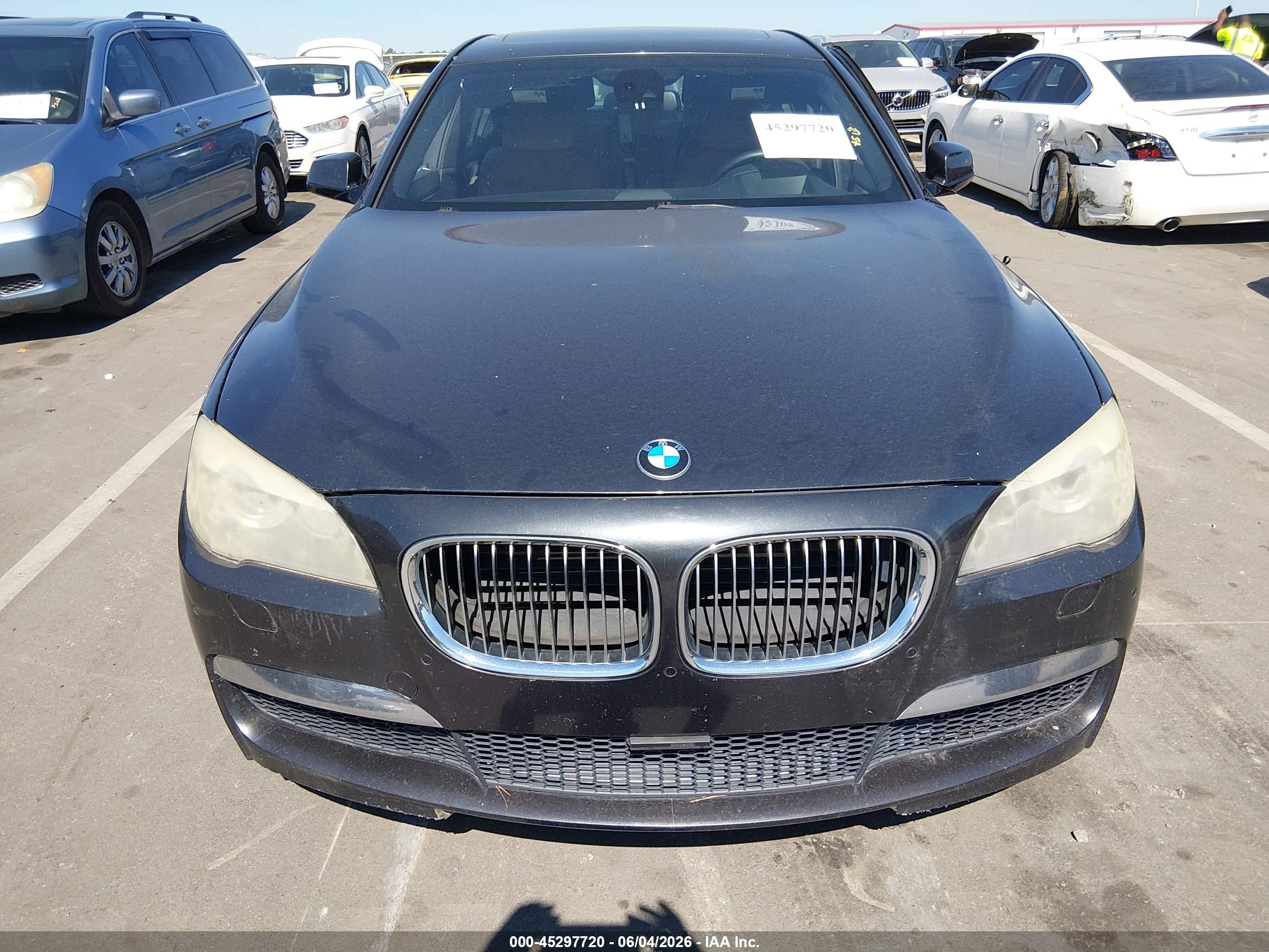 2010 Bmw 750i   Black vin: WBAKA8C51ACY35677