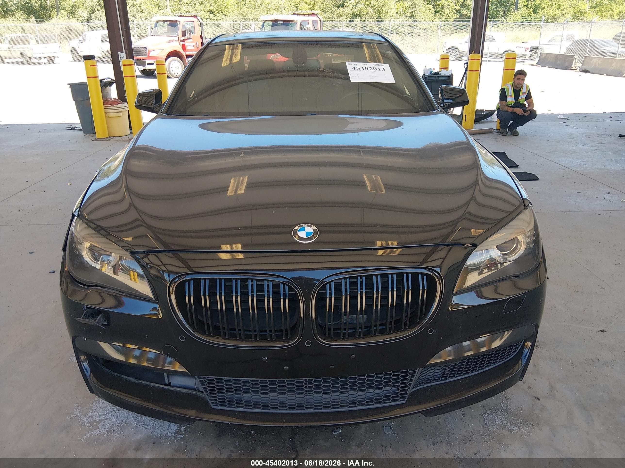 2010 Bmw 750i   Black vin: WBAKA8C53ACY35924