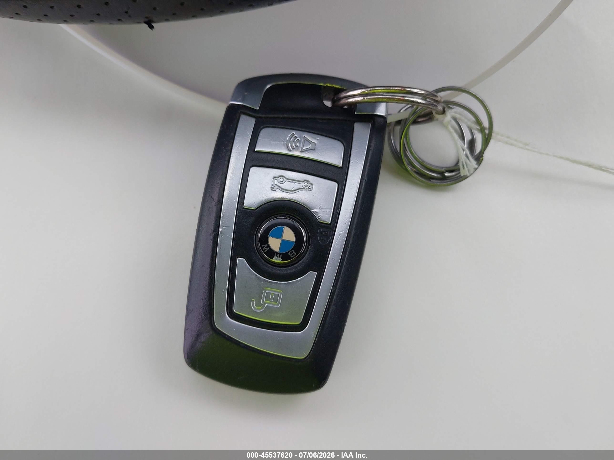 2012 Bmw 750i   White vin: WBAKA8C56CC447024