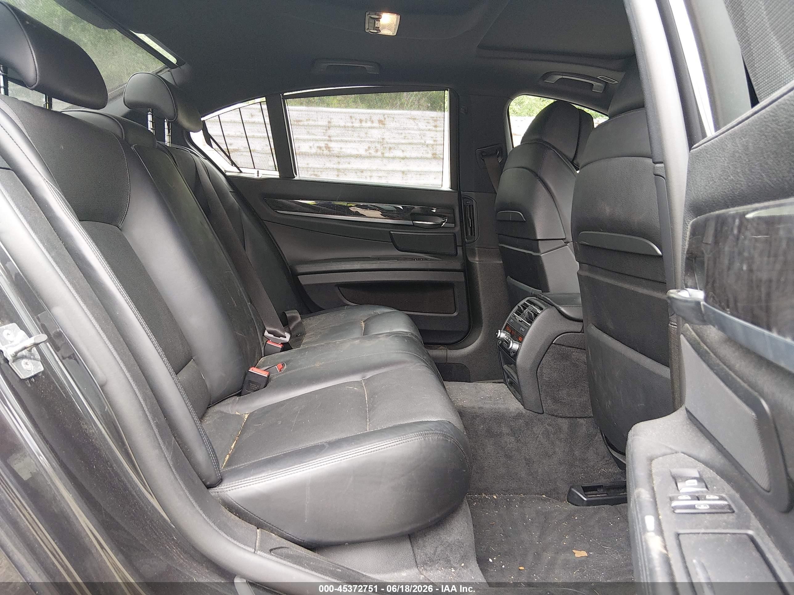 2011 Bmw 750i   Black vin: WBAKA8C57BCY36785