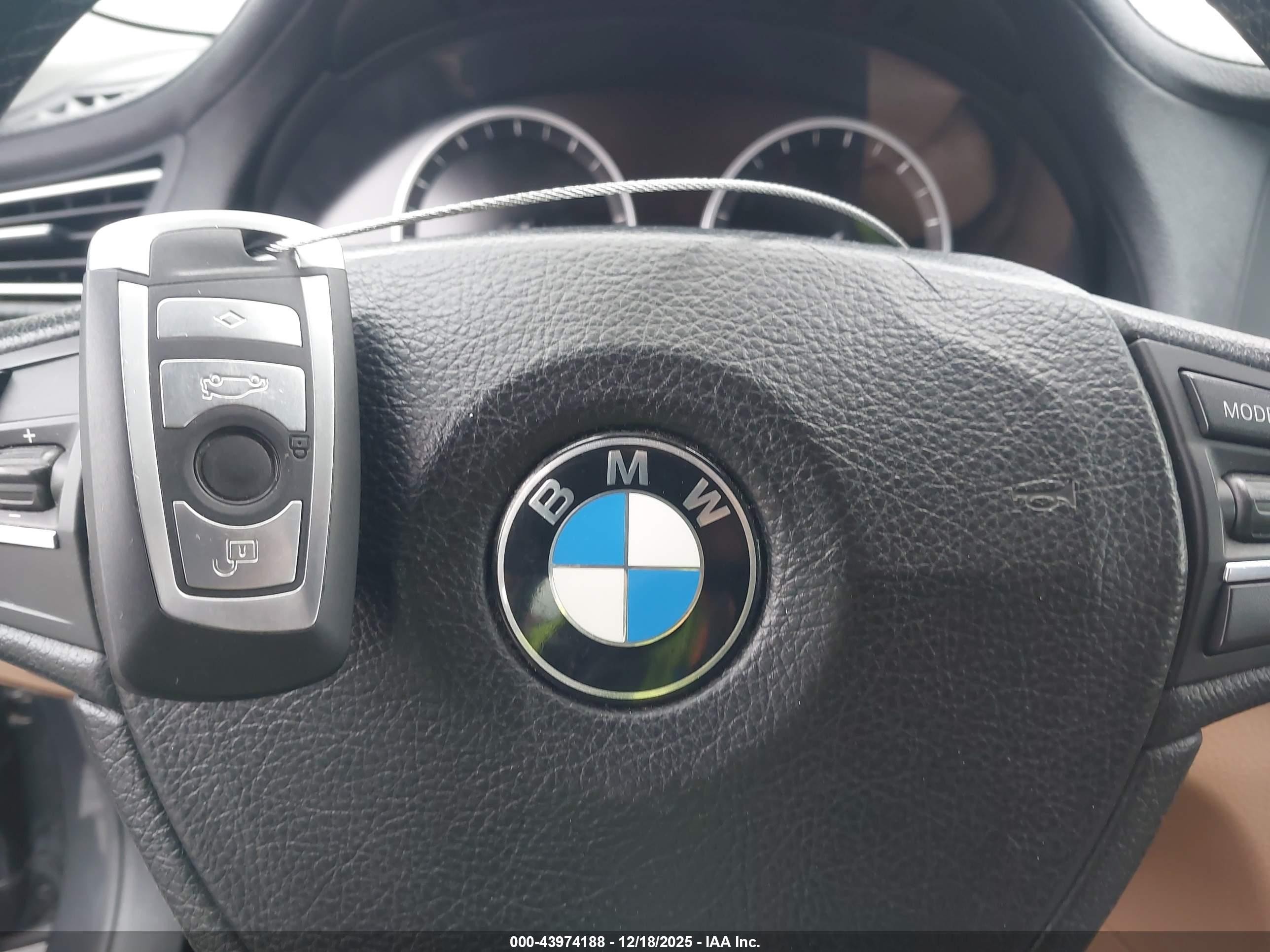 2011 Bmw 750i   Gray vin: WBAKA8C57BCY37094