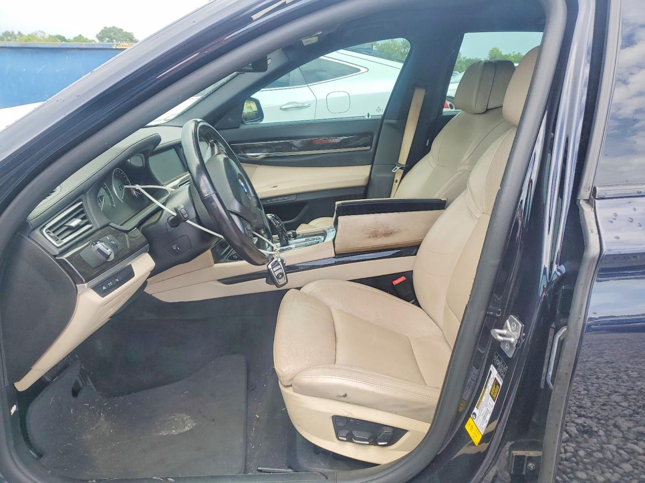 2012 Bmw 750 I Blue vin: WBAKA8C58CCY37834