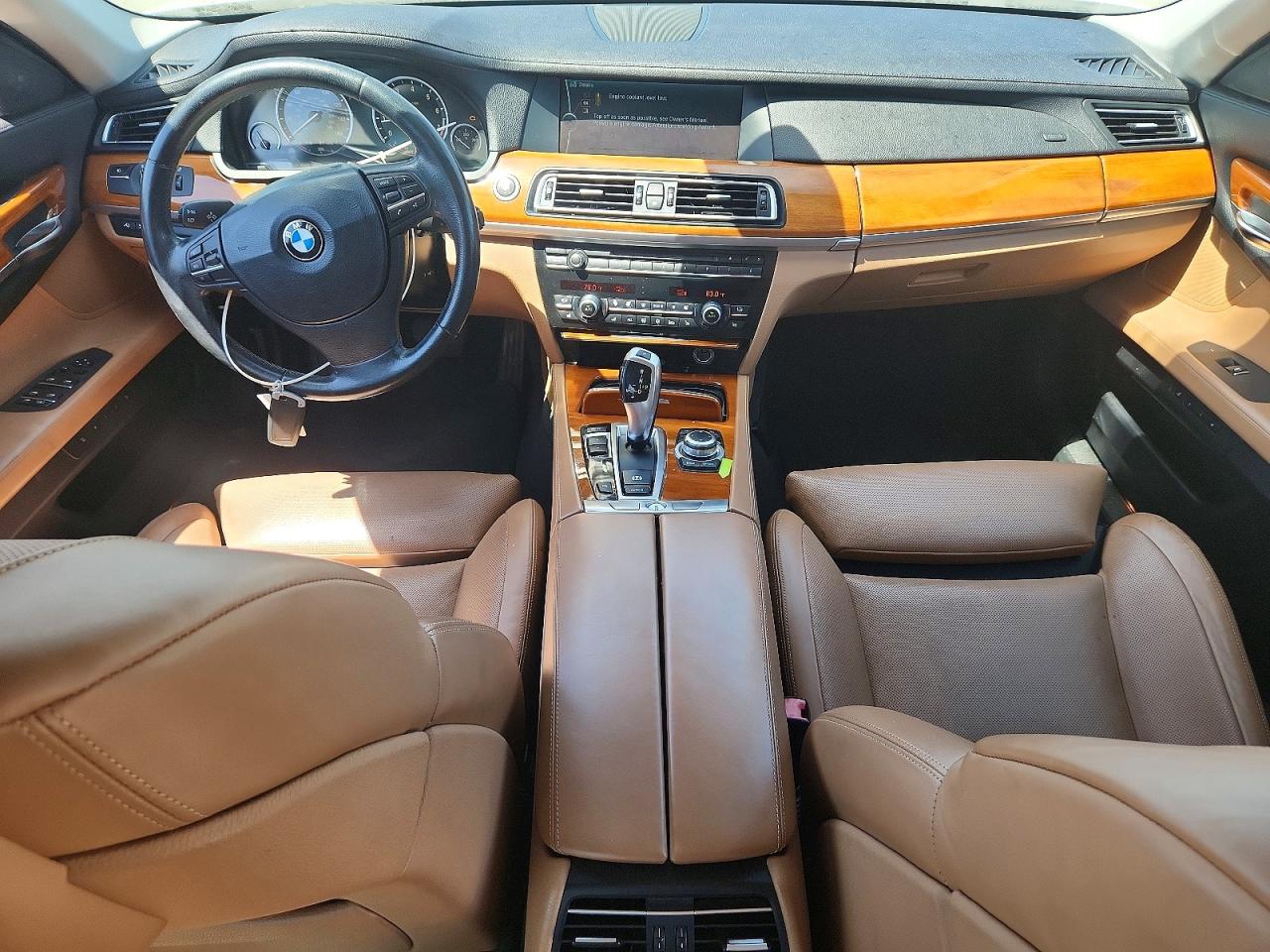 2011 Bmw Alpina B7 Белый vin: WBAKA8C5XBCY37106