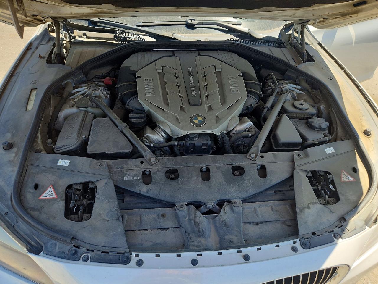 2011 Bmw Alpina B7 Белый vin: WBAKA8C5XBCY37106