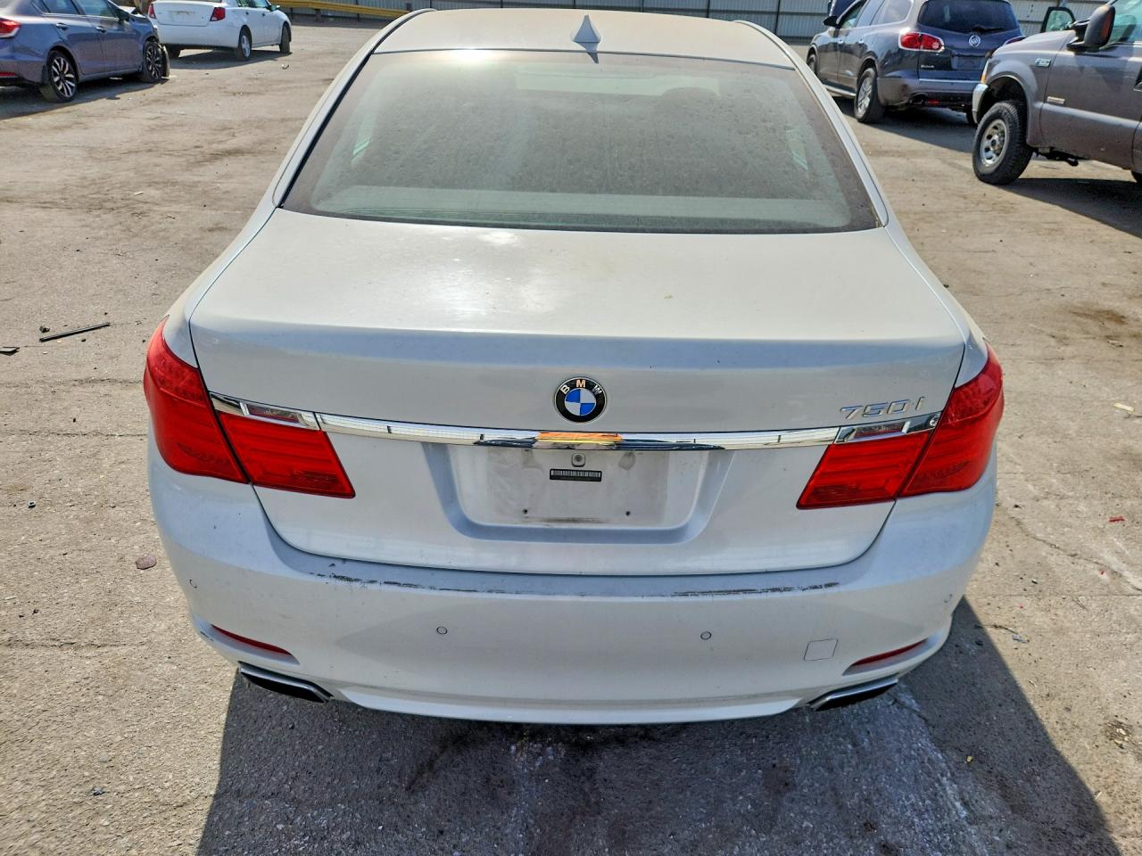 2011 Bmw Alpina B7 Белый vin: WBAKA8C5XBCY37106