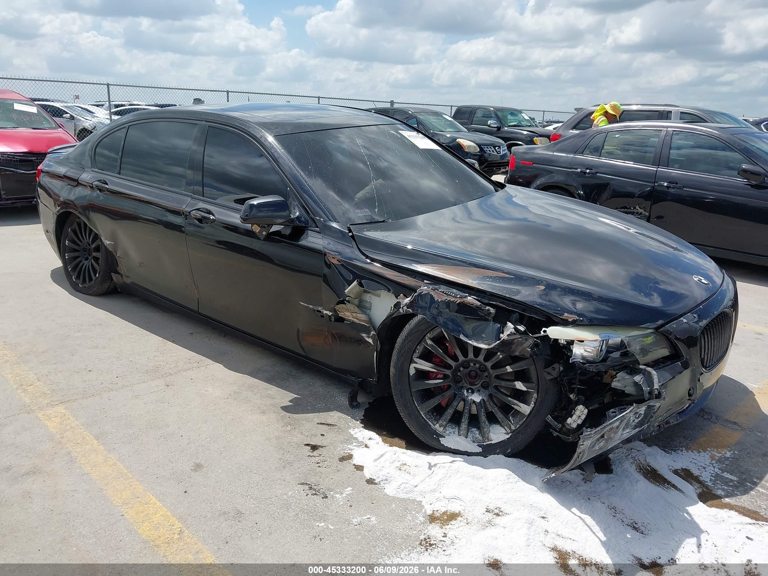 2011 Bmw 740li   Black vin: WBAKB4C51BC573845