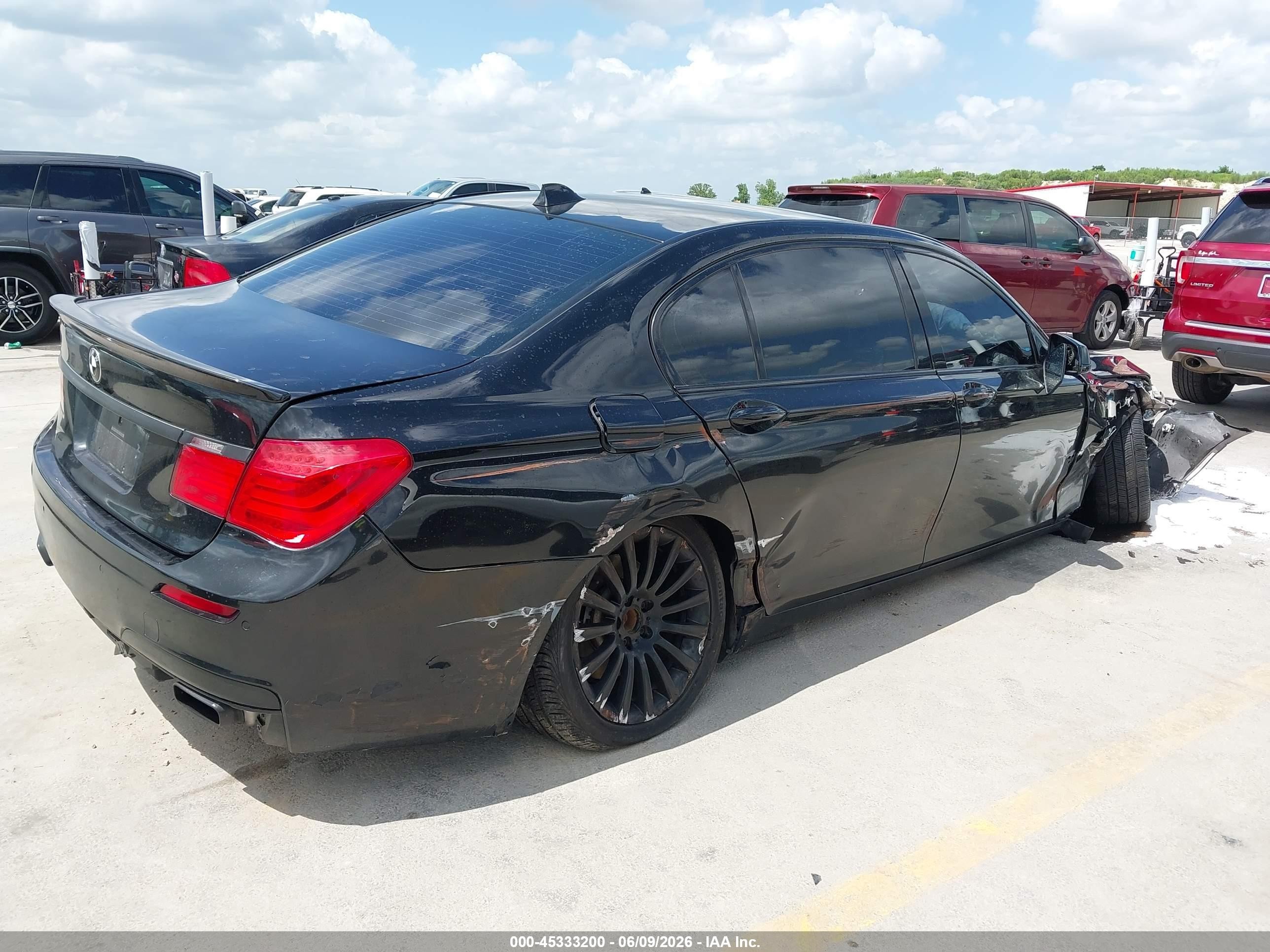 2011 Bmw 740li   Black vin: WBAKB4C51BC573845