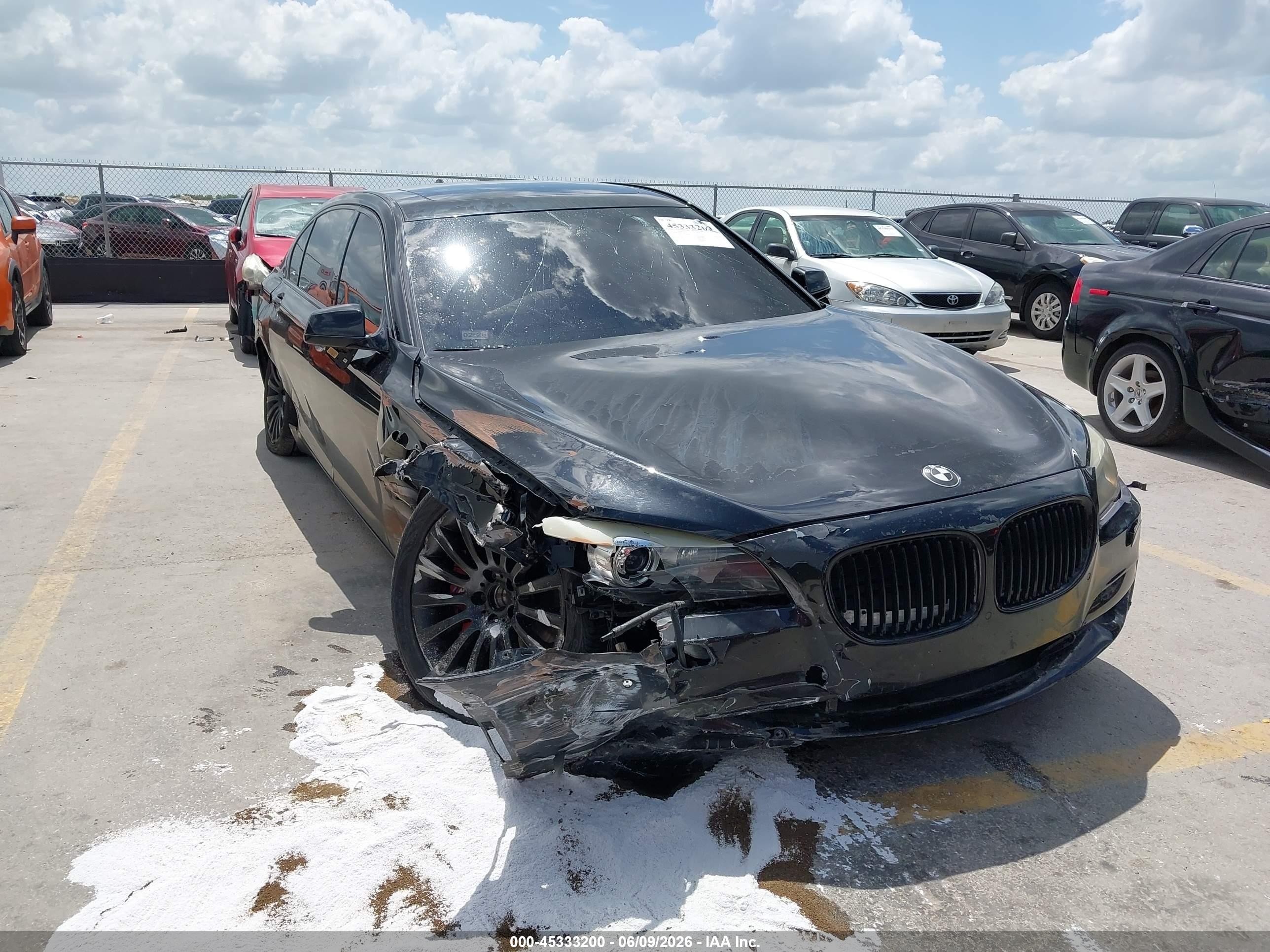 2011 Bmw 740li   Black vin: WBAKB4C51BC573845