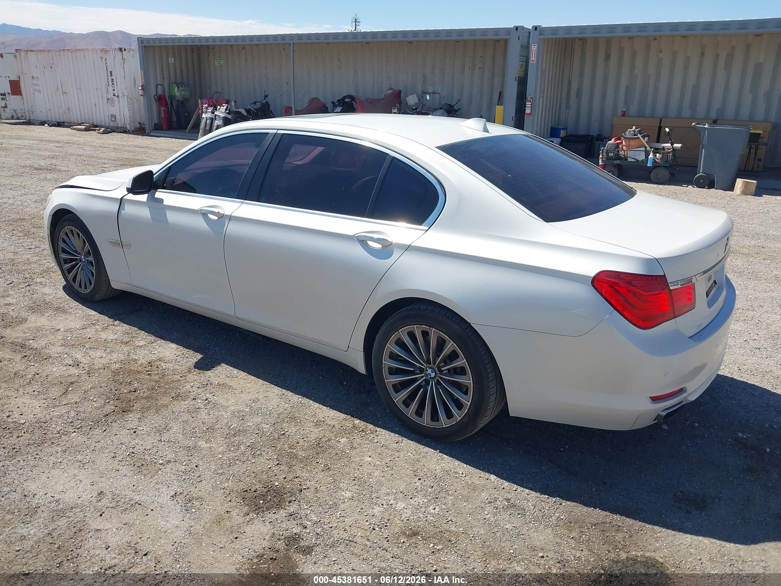 2012 Bmw 740li White vin: WBAKB4C51CC576021