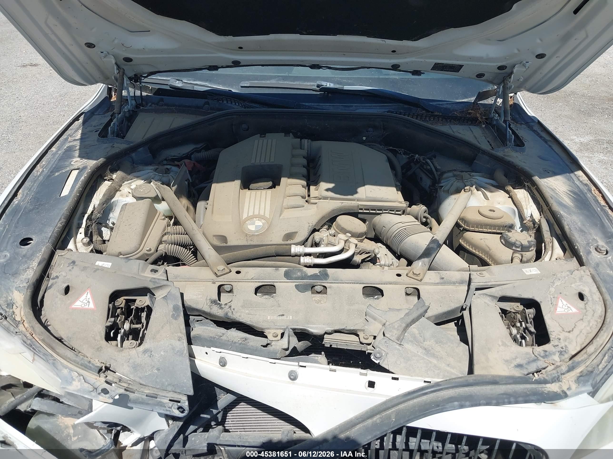 2012 Bmw 740li White vin: WBAKB4C51CC576021