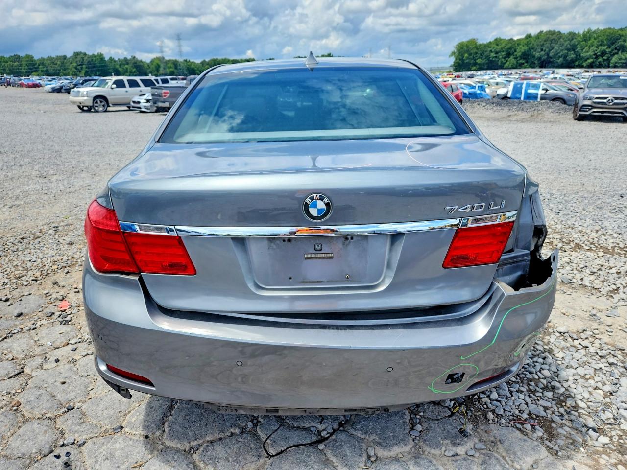 2011 Bmw 740 Li Серый vin: WBAKB4C54BC574889