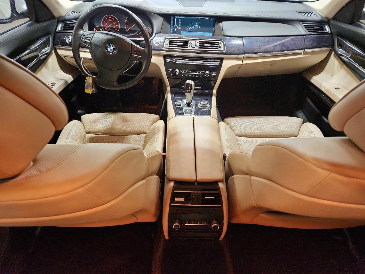 2011 Bmw 740 Li White vin: WBAKB4C55BC573833