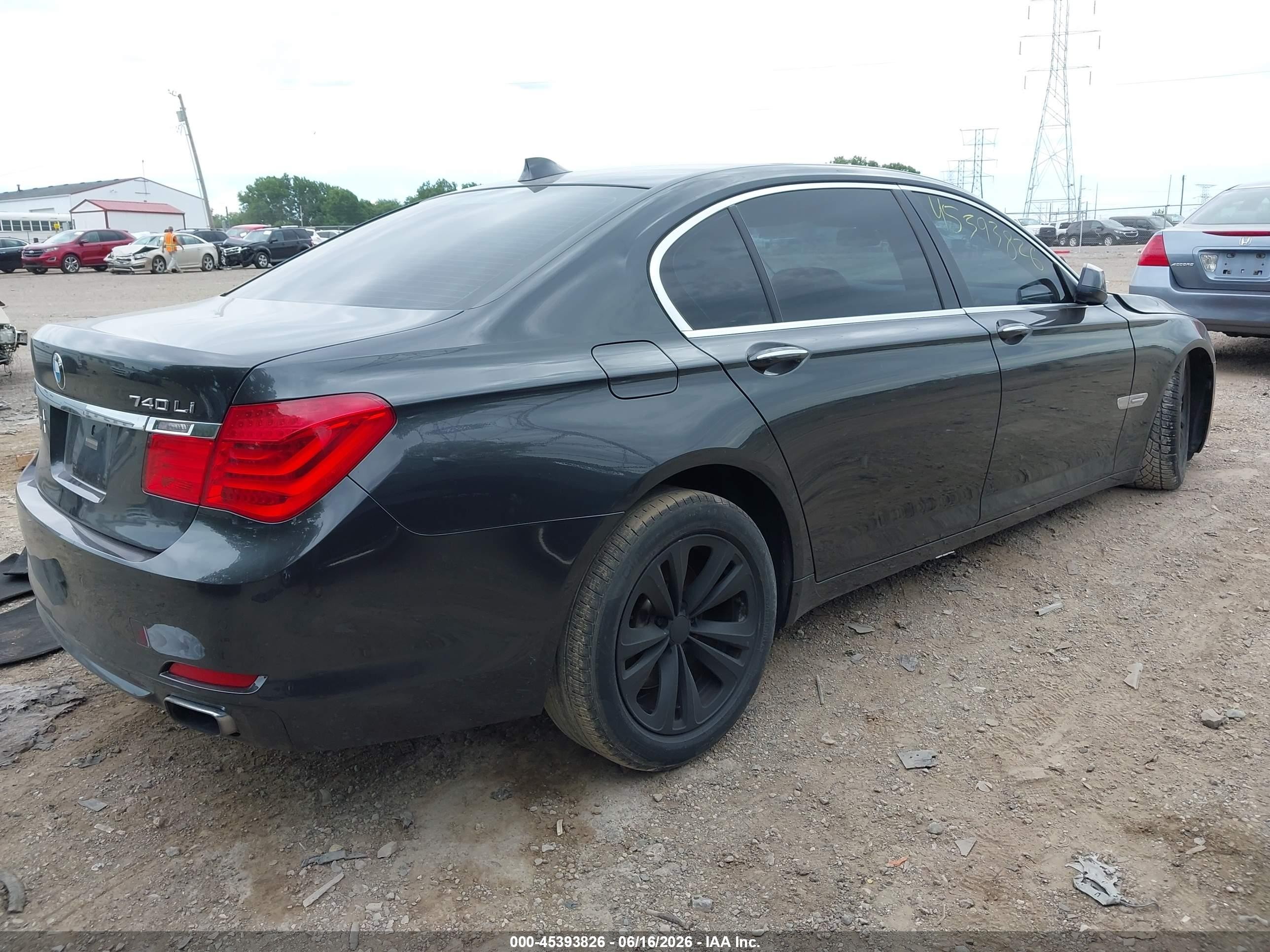 2011 Bmw 740li   Gray vin: WBAKB4C56BC392823
