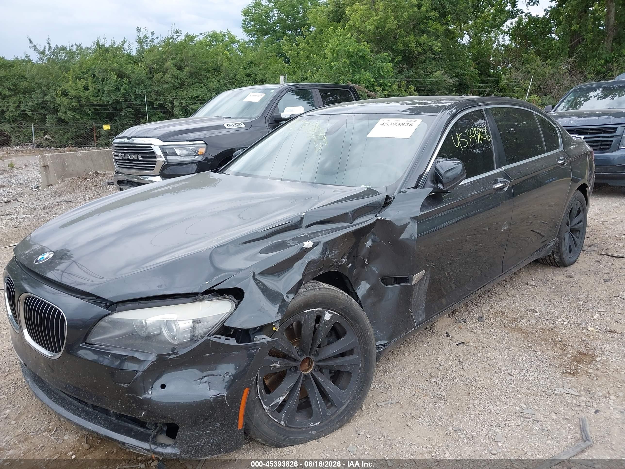 2011 Bmw 740li   Gray vin: WBAKB4C56BC392823