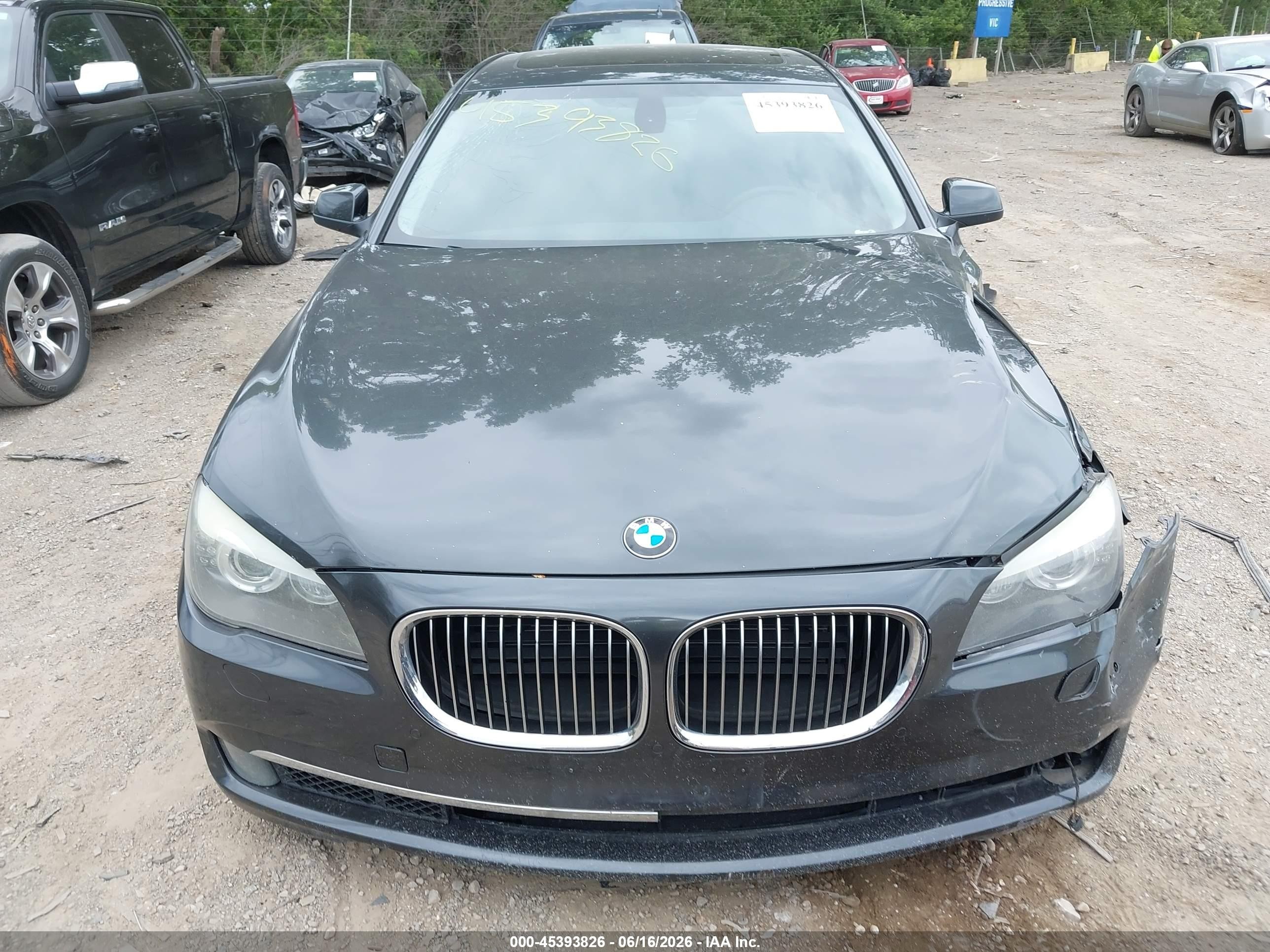 2011 Bmw 740li   Gray vin: WBAKB4C56BC392823