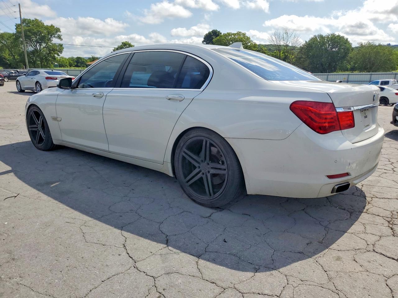 2012 Bmw 740 Li Белый vin: WBAKB4C56CC576533