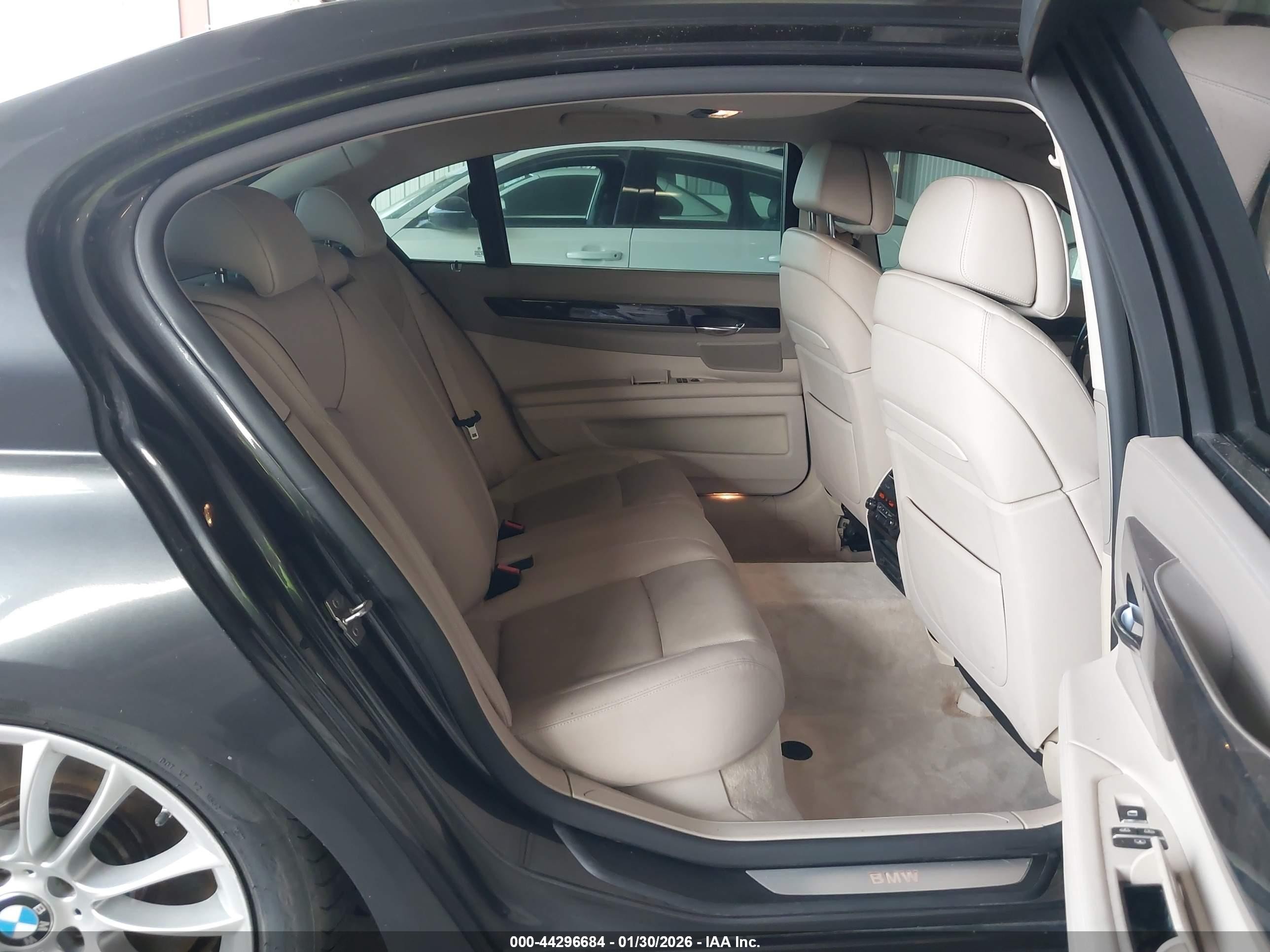 2009 Bmw 750li   Black vin: WBAKB83509CY61339