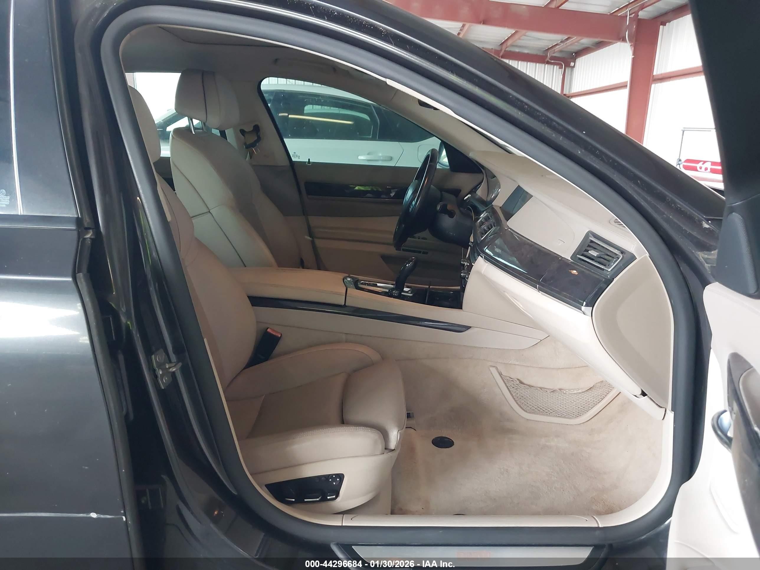 2009 Bmw 750li   Black vin: WBAKB83509CY61339