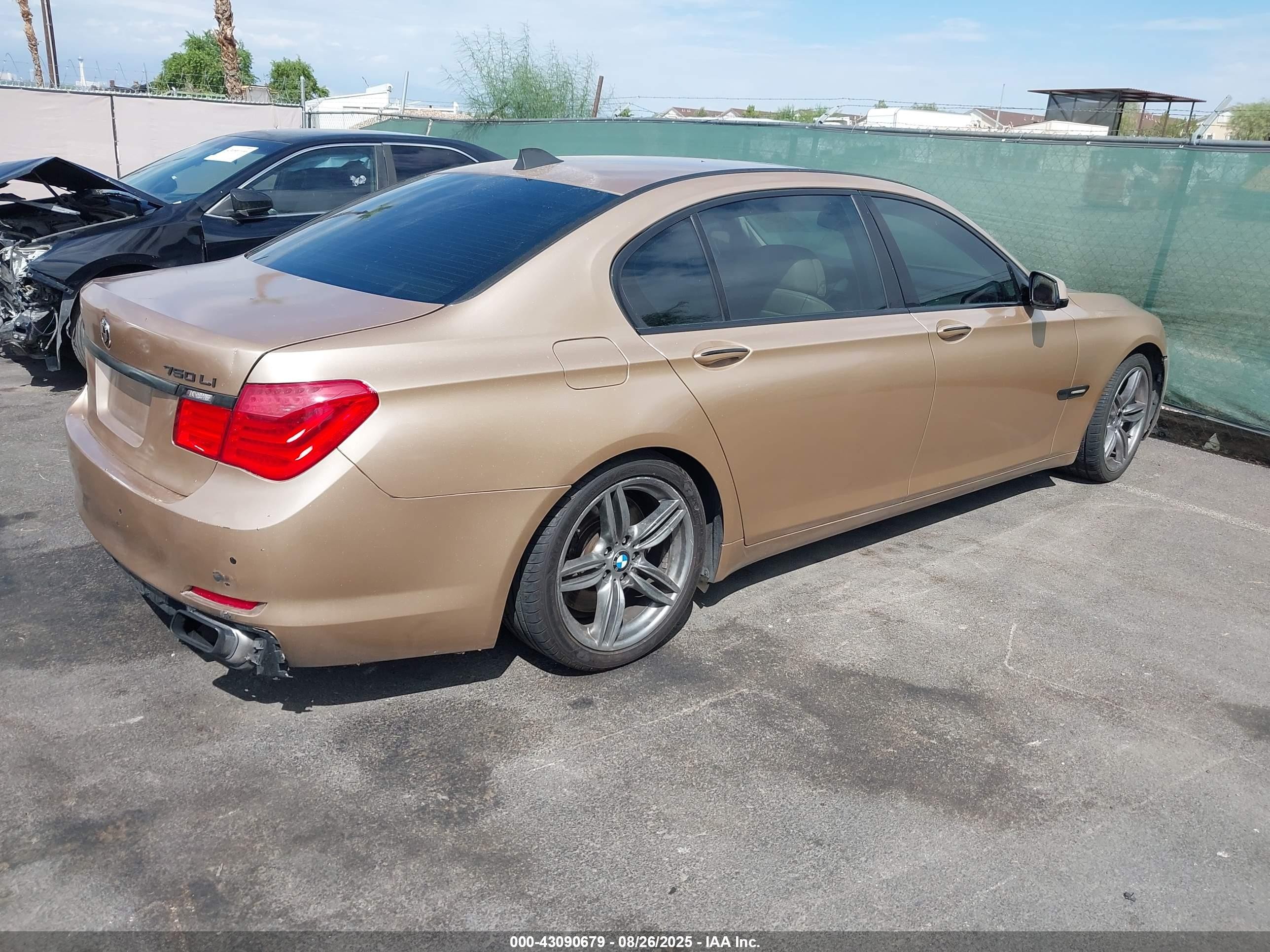 2009 Bmw 750li   Золотой vin: WBAKB83519CY60376