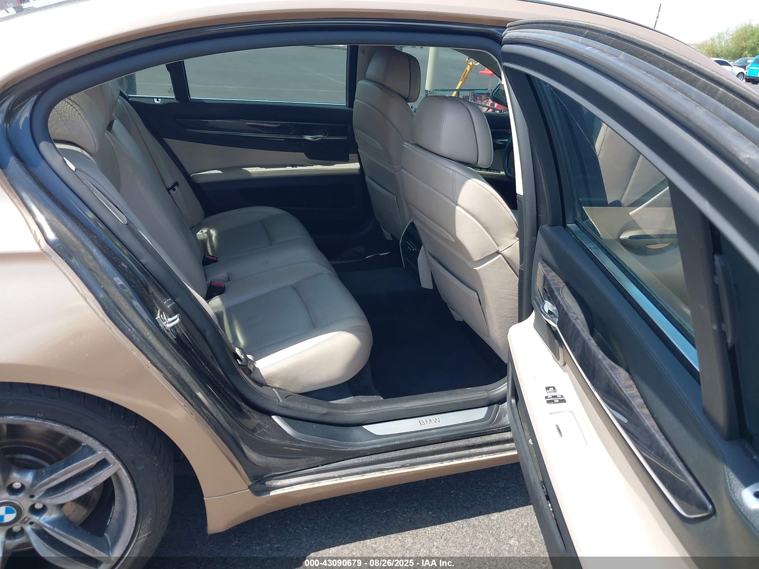 2009 Bmw 750li   Золотой vin: WBAKB83519CY60376