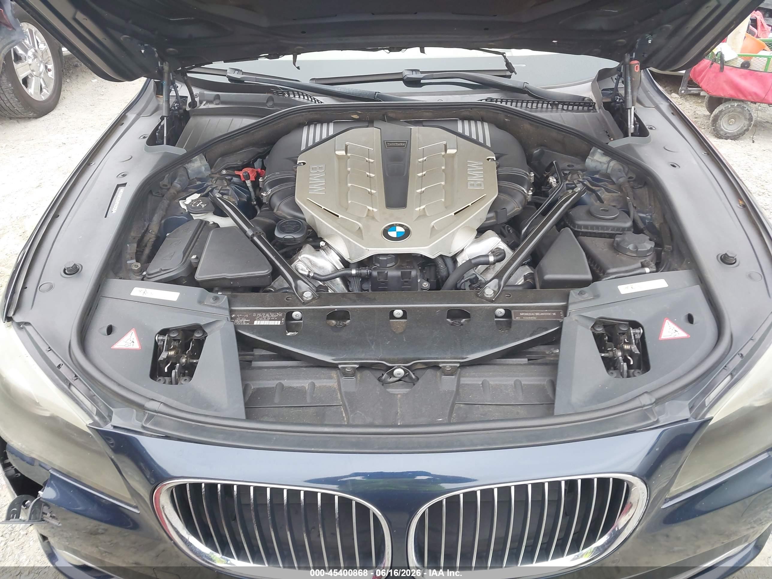 2009 Bmw 750li   Dark Blue vin: WBAKB83529CY59026