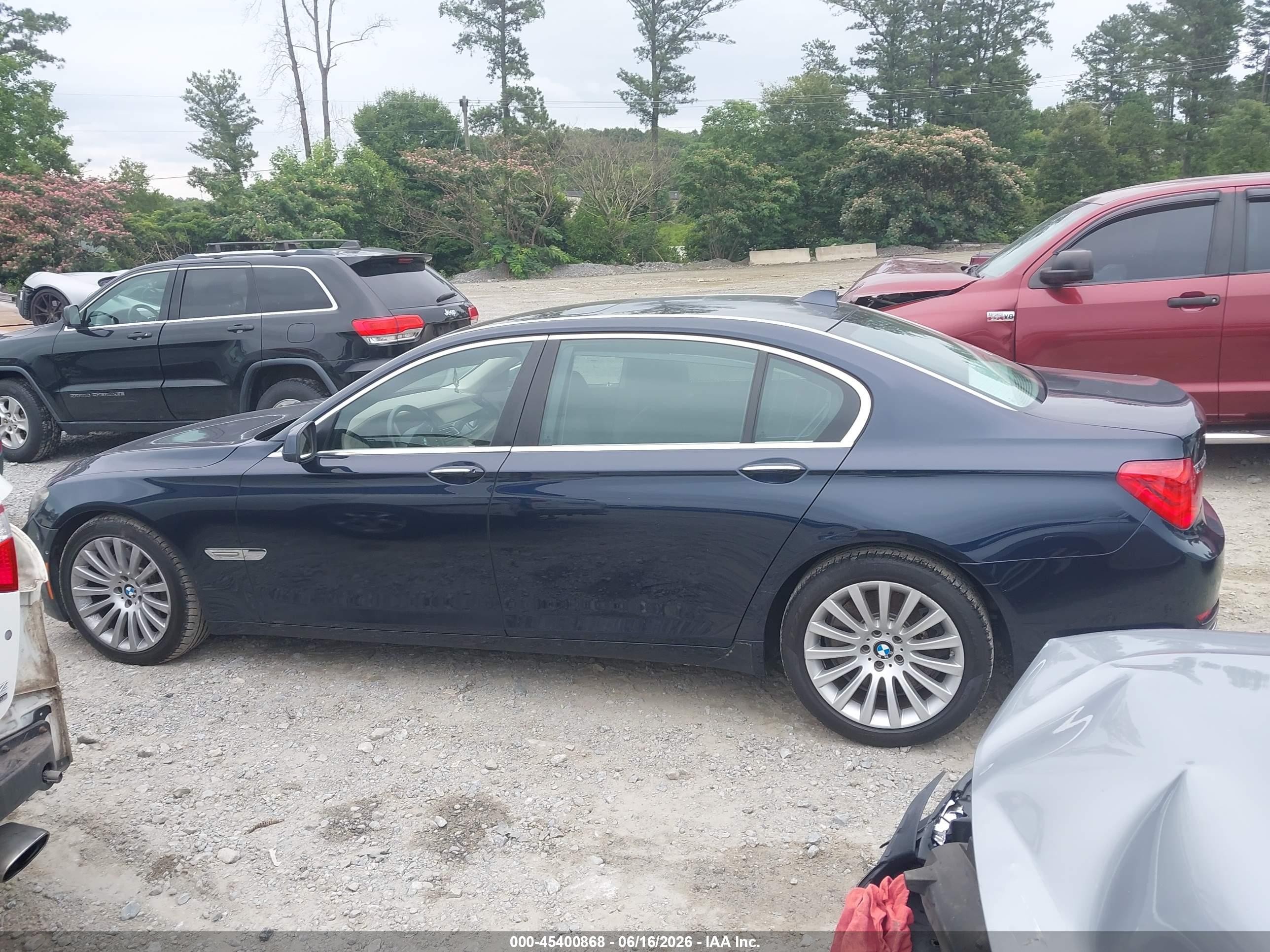 2009 Bmw 750li   Dark Blue vin: WBAKB83529CY59026