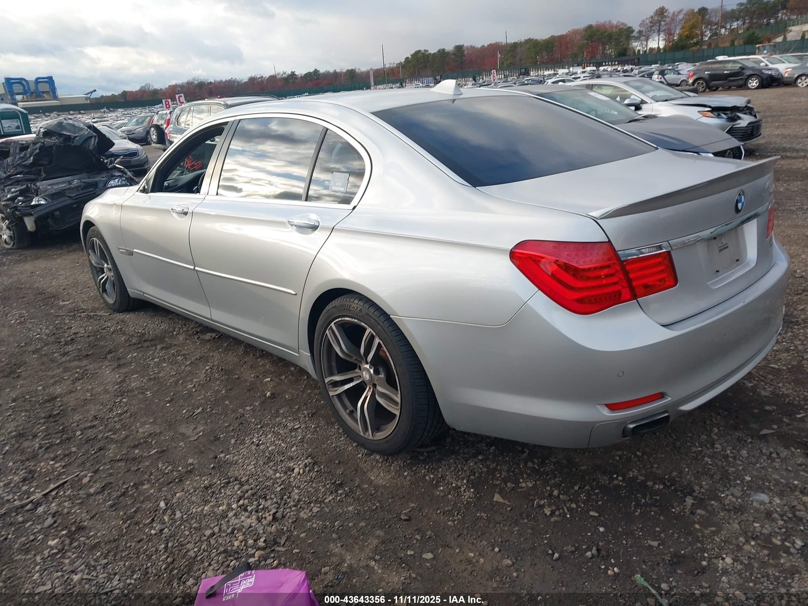 2009 Bmw 750li   Silver vin: WBAKB83539CY57429