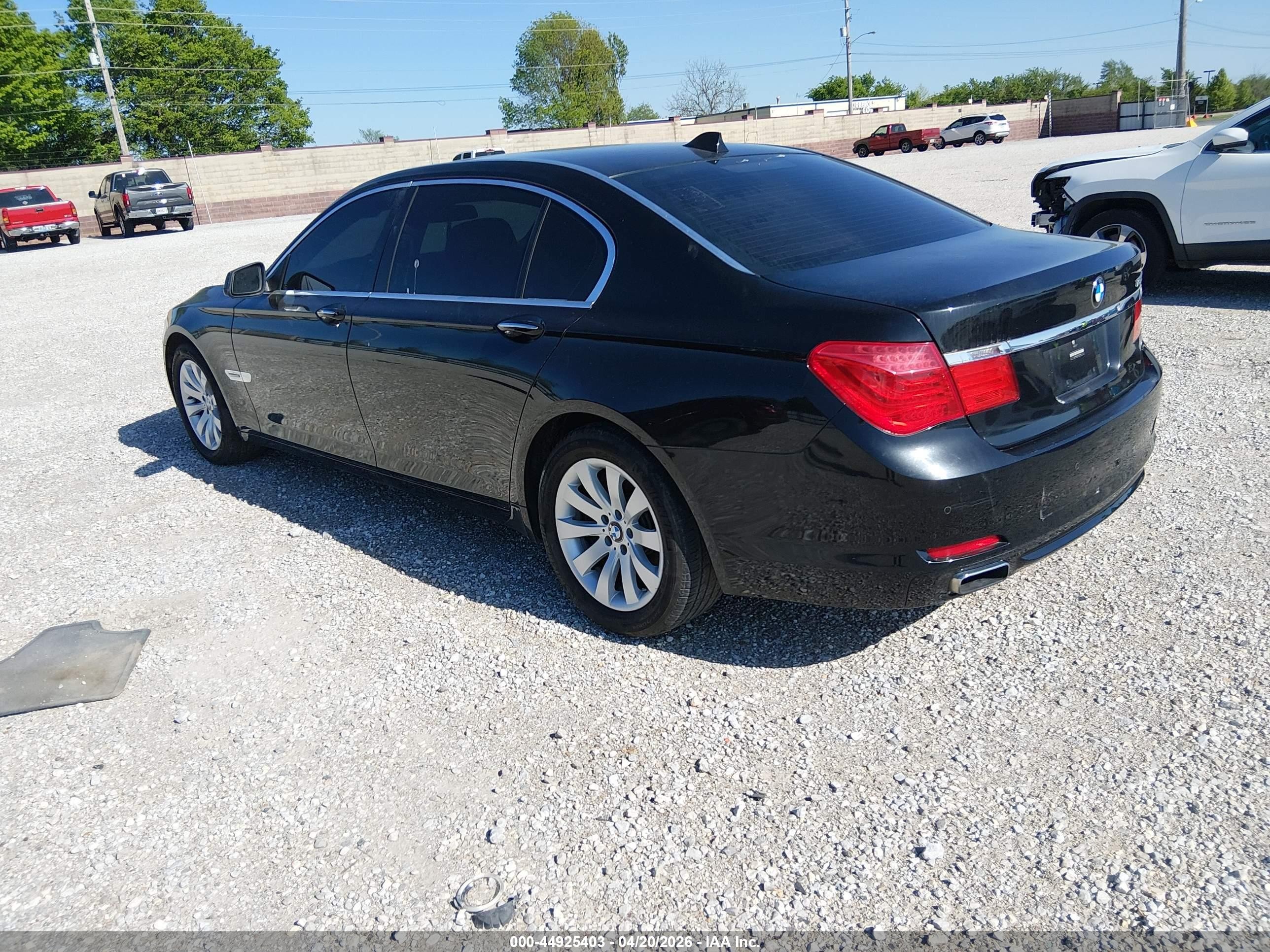 2009 Bmw 750li   Black vin: WBAKB83539CY57981