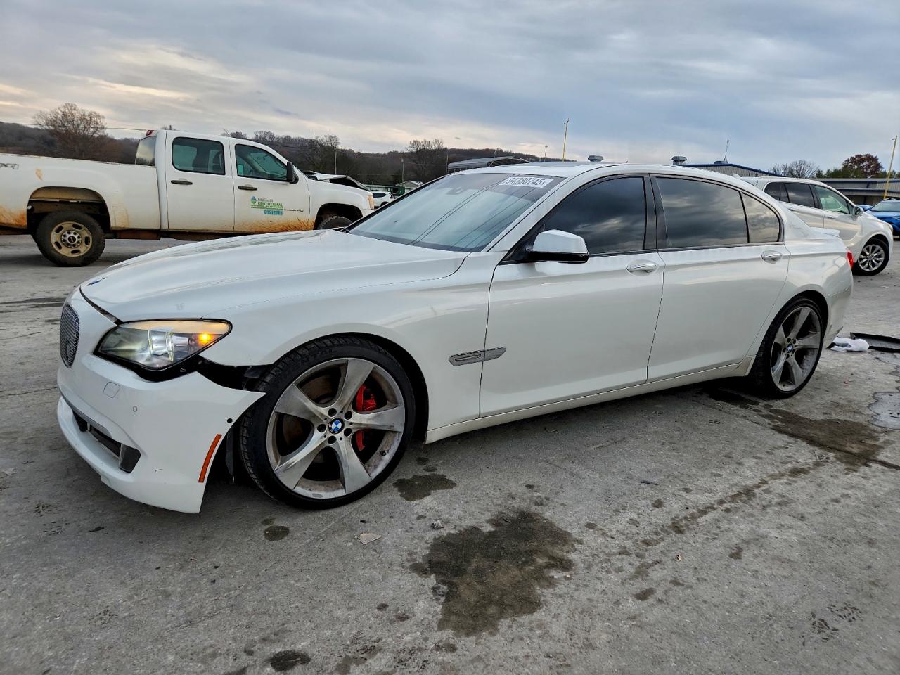 2009 Bmw 750 Li Белый vin: WBAKB83539CY60217