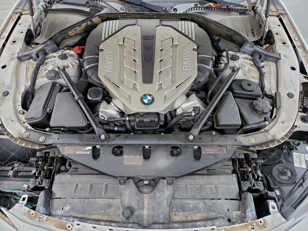 2009 Bmw 750 Li Белый vin: WBAKB83539CY60217