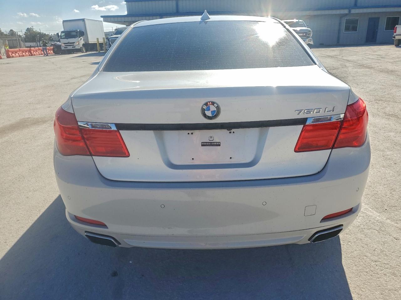 2009 Bmw 750 Li Белый vin: WBAKB83559CY62003