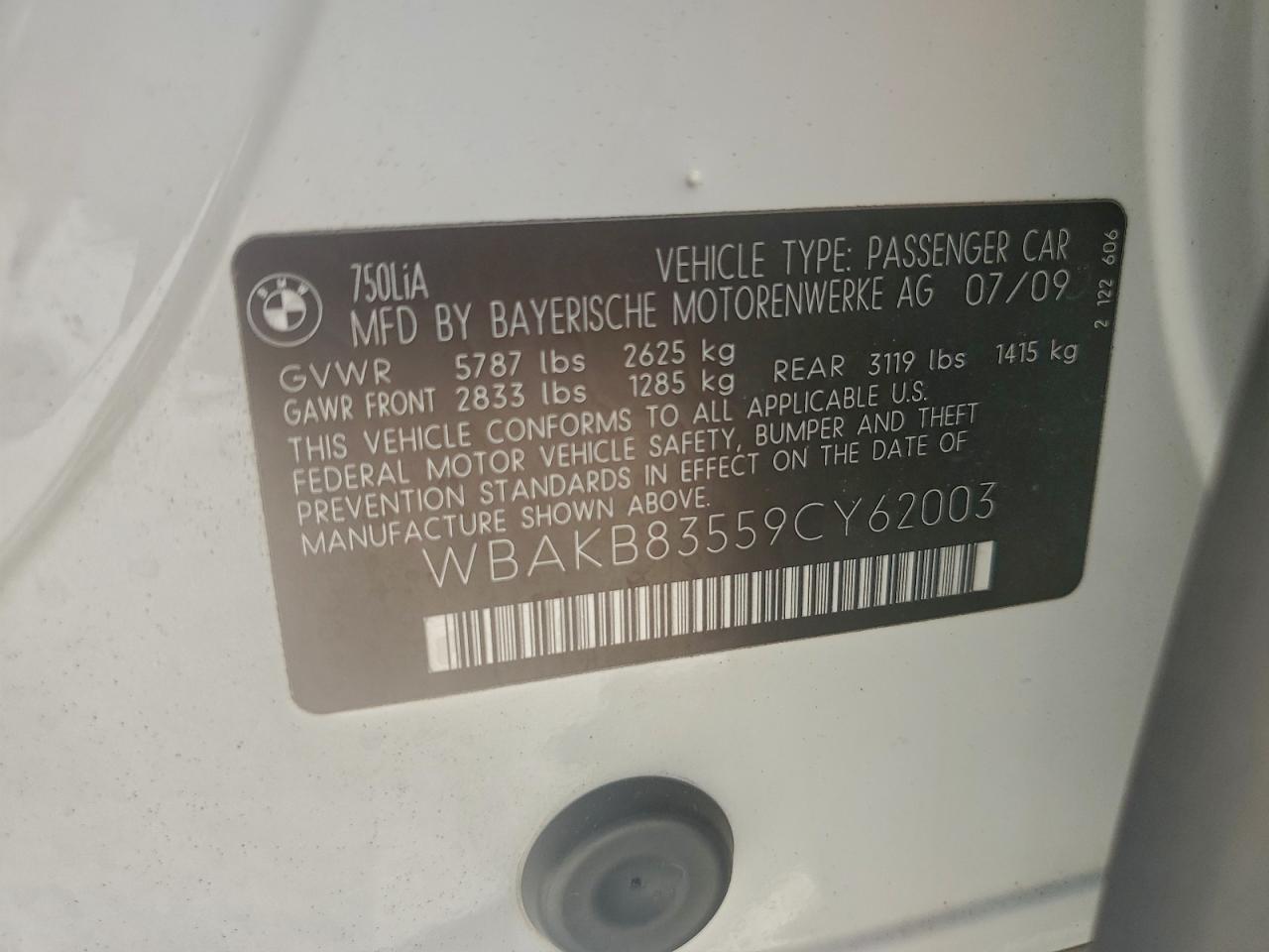 2009 Bmw 750 Li Белый vin: WBAKB83559CY62003
