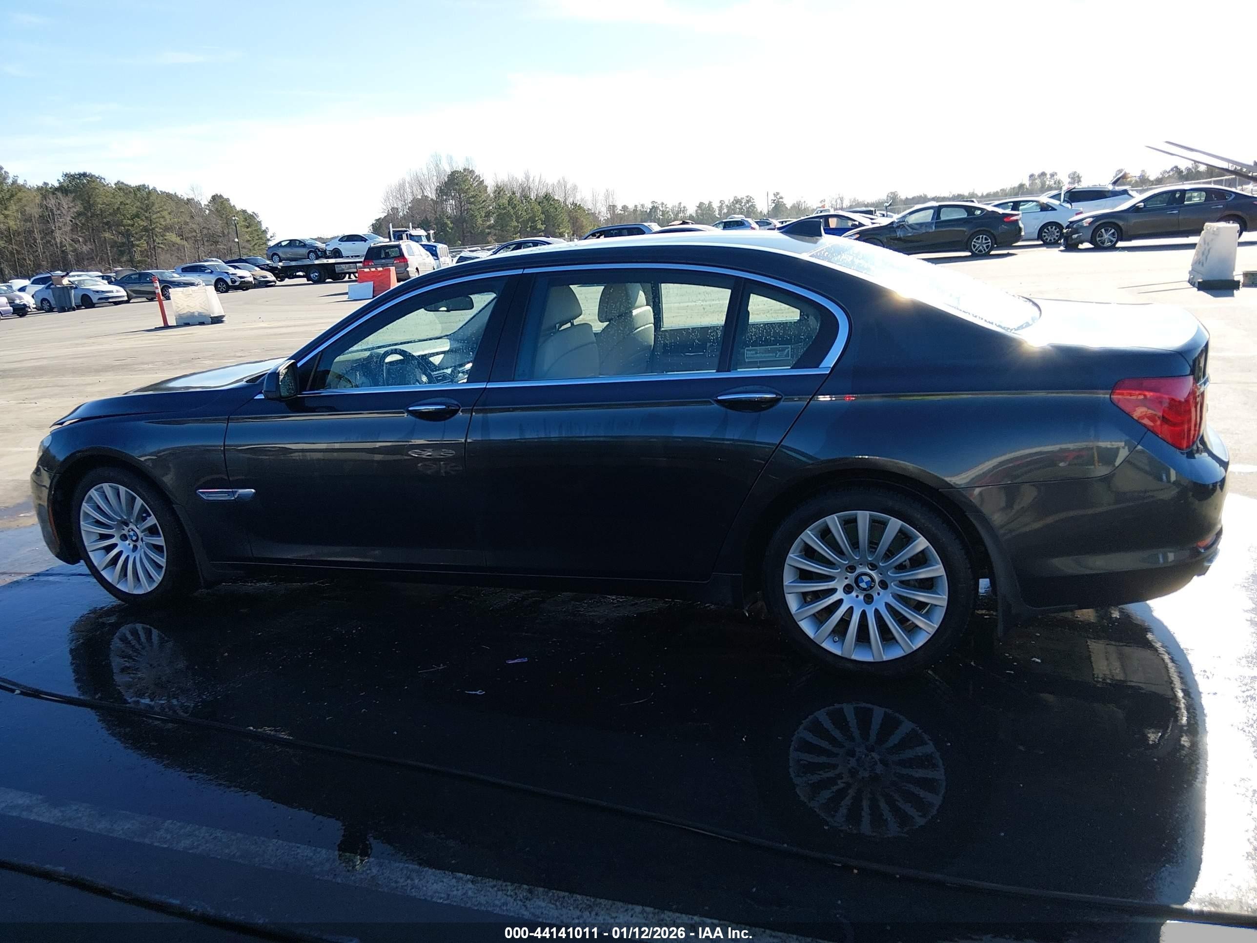 2009 Bmw 750li   Gray vin: WBAKB83559CY62132