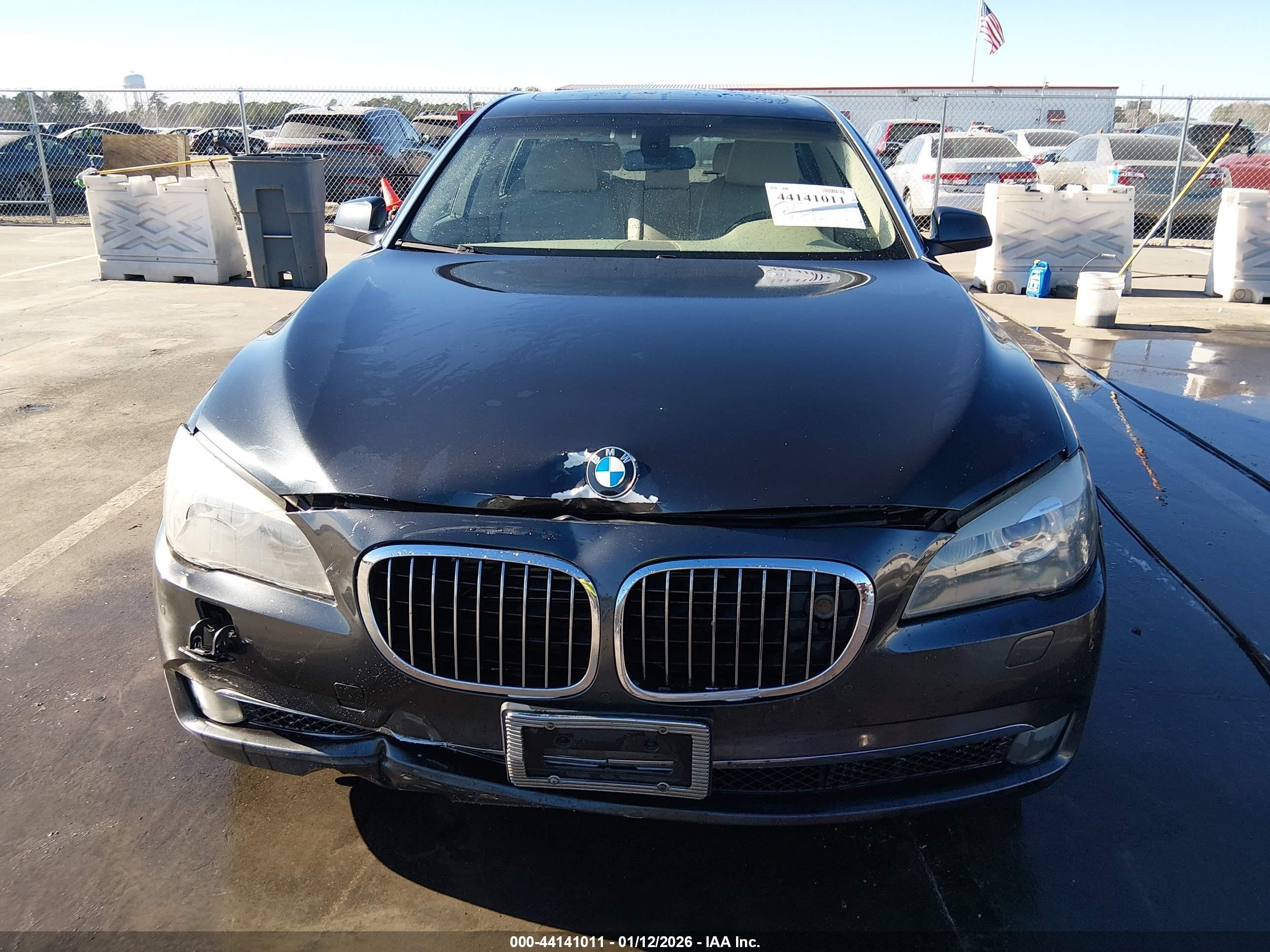 2009 Bmw 750li   Gray vin: WBAKB83559CY62132
