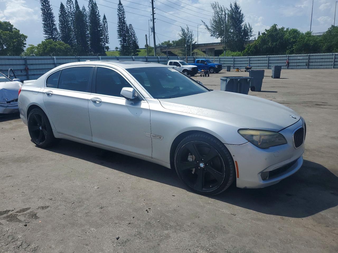 2009 Bmw 750 Li Серебряный vin: WBAKB83569CY57182