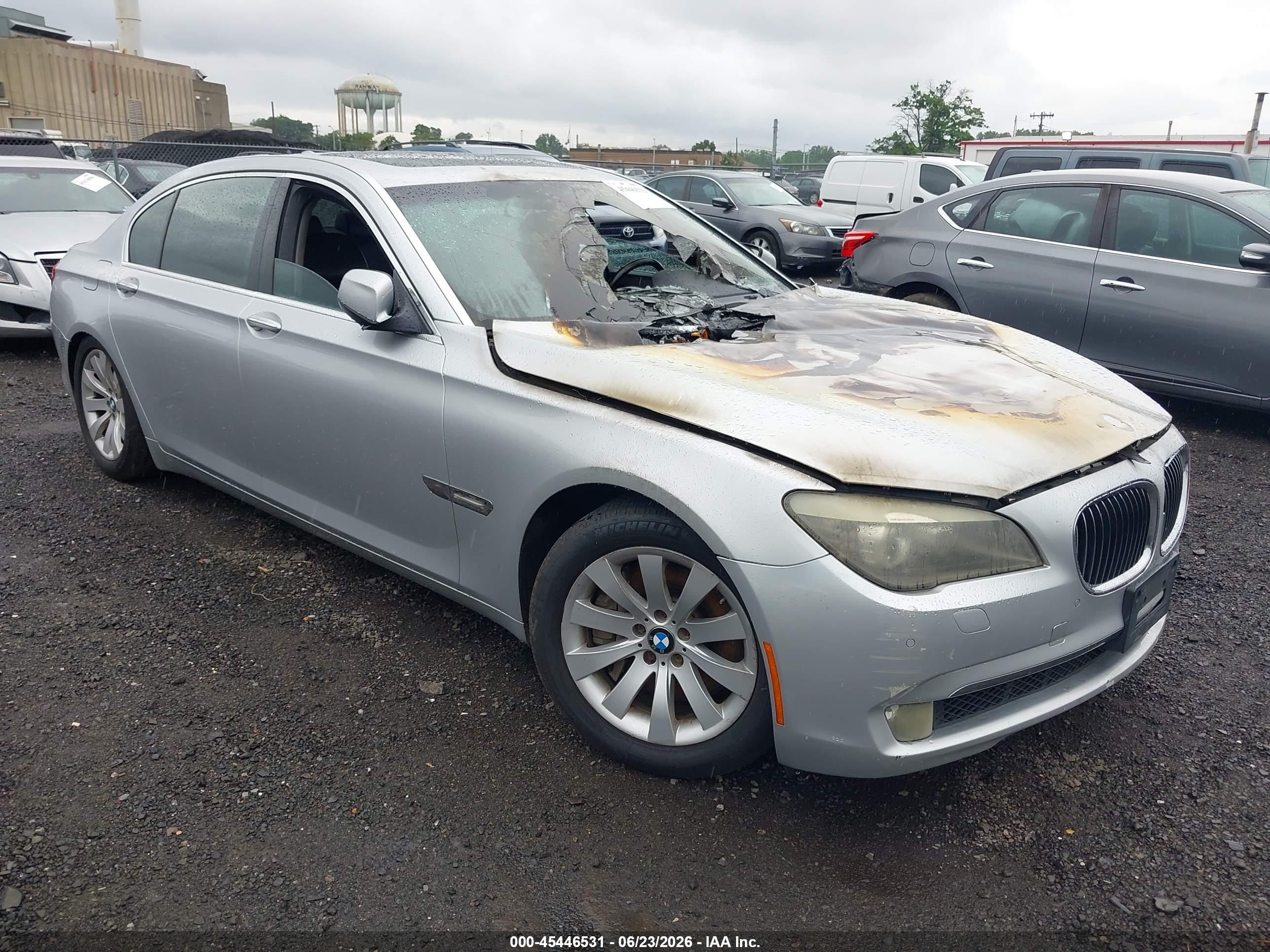 2009 Bmw 750li   Silver vin: WBAKB83579CY58714