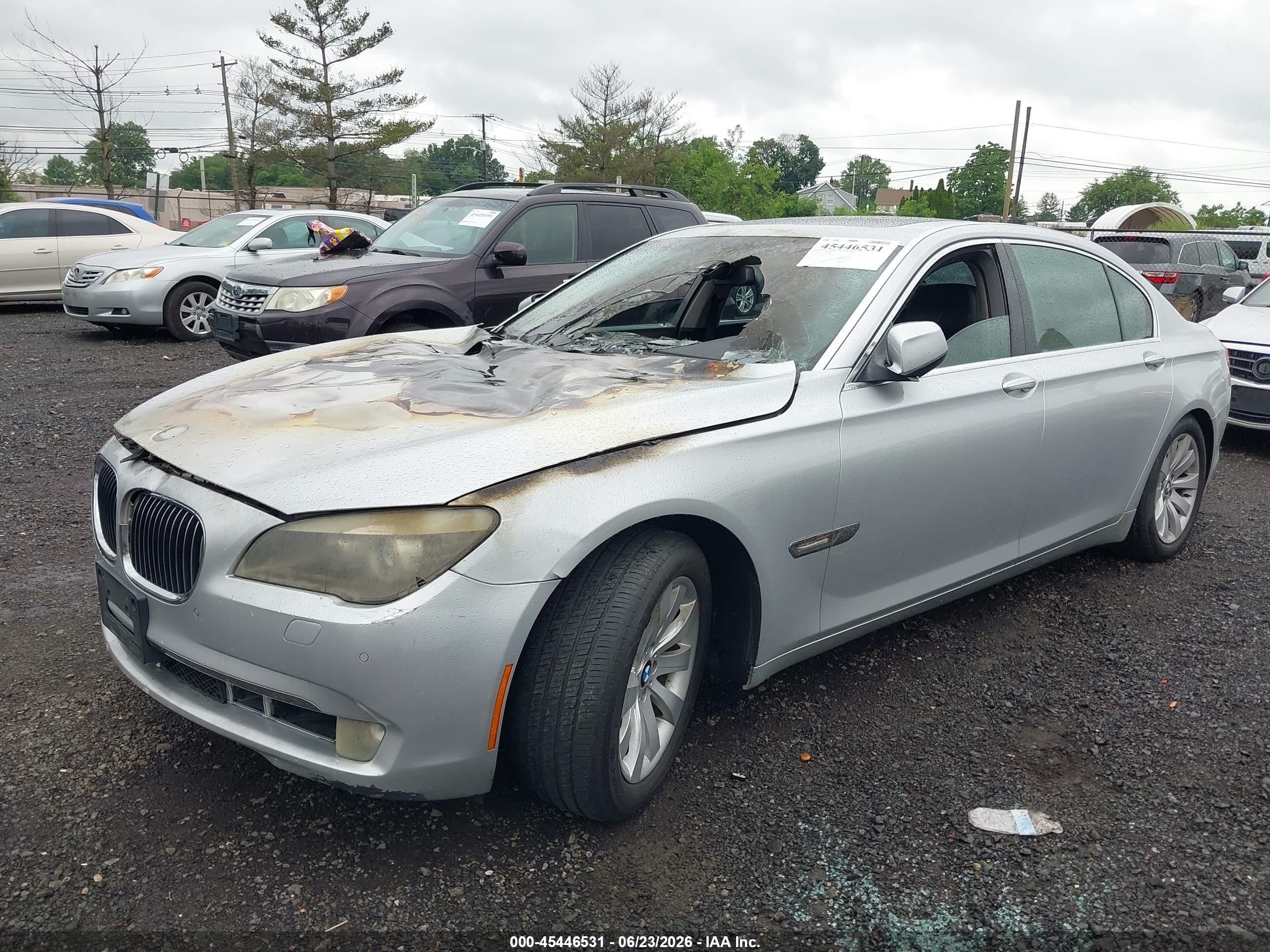 2009 Bmw 750li   Silver vin: WBAKB83579CY58714