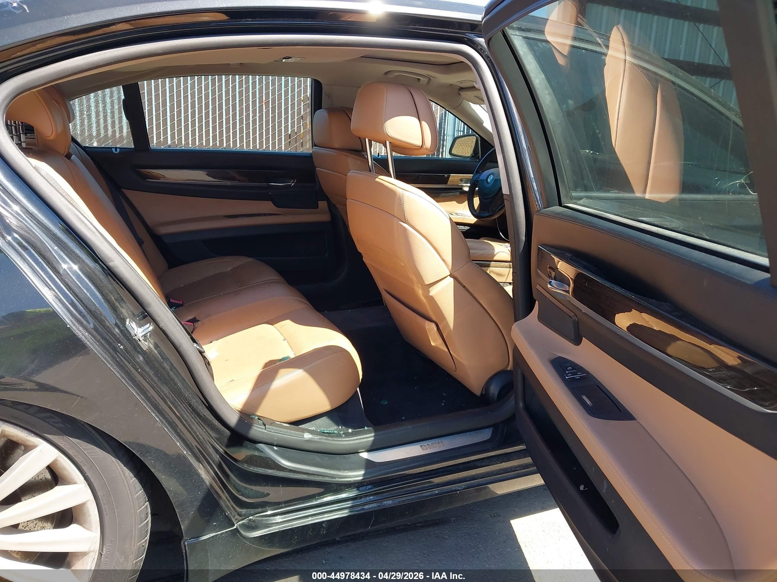 2009 Bmw 750li   Black vin: WBAKB83579CY59202
