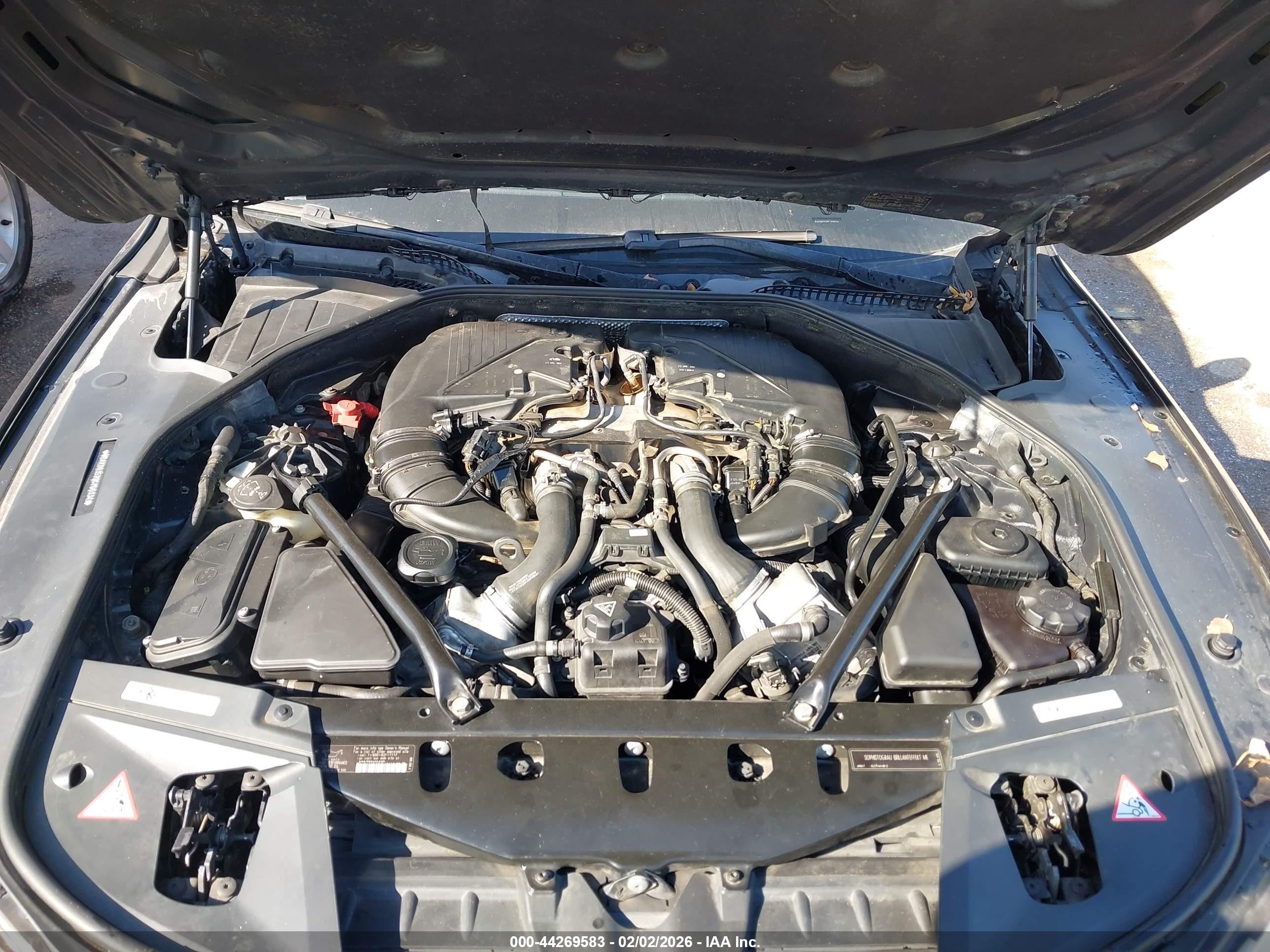 2009 Bmw 750li   Gray vin: WBAKB83579CY60334