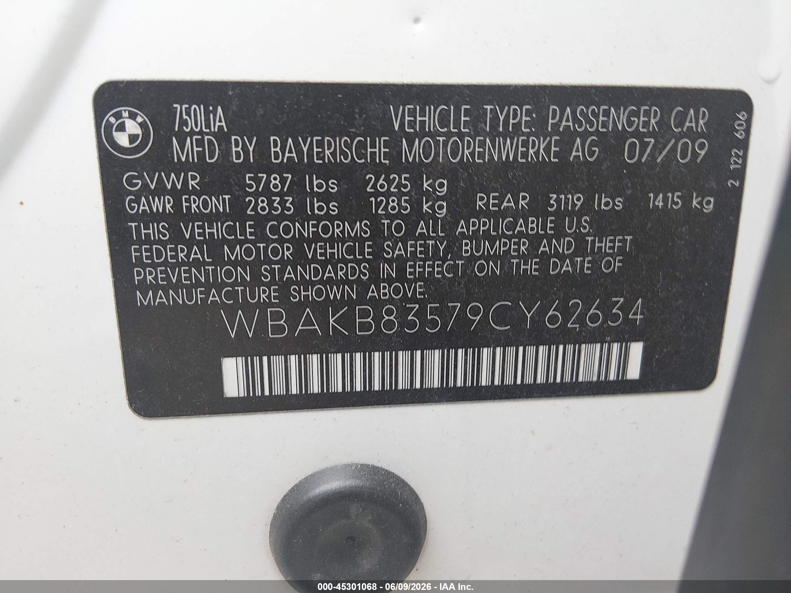 2009 Bmw 750li   Белый vin: WBAKB83579CY62634